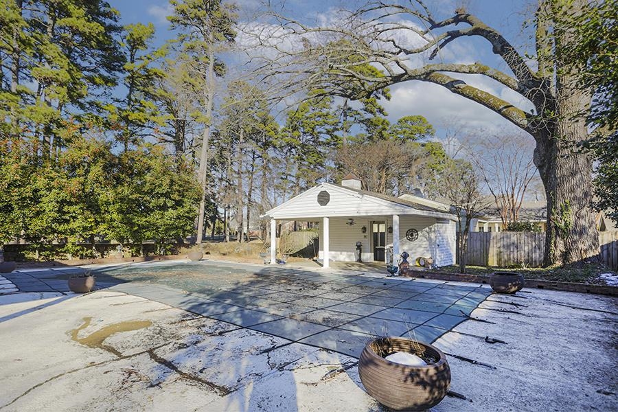 Newtons - Residential