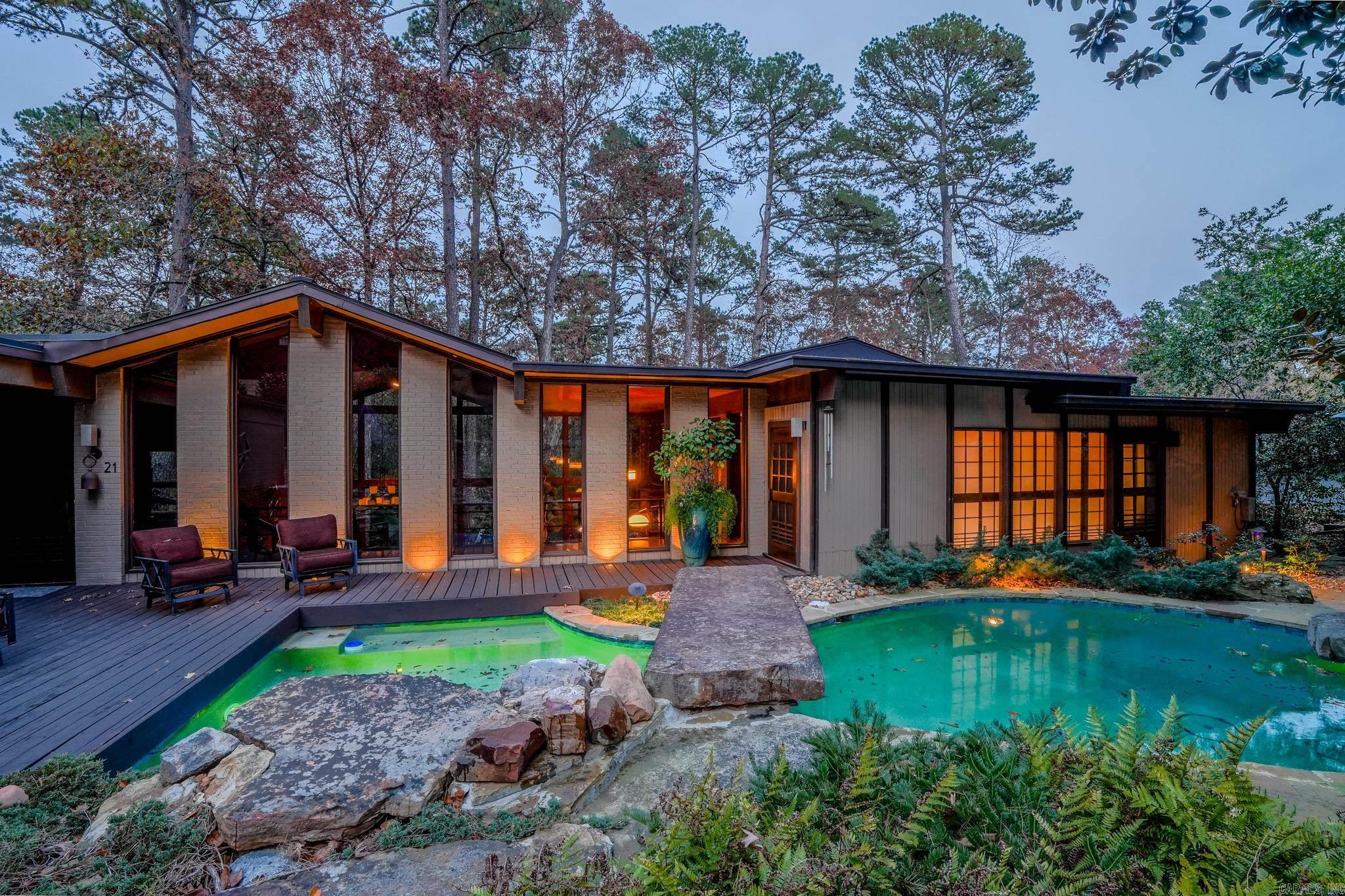 RIVER RIDGE - Residential