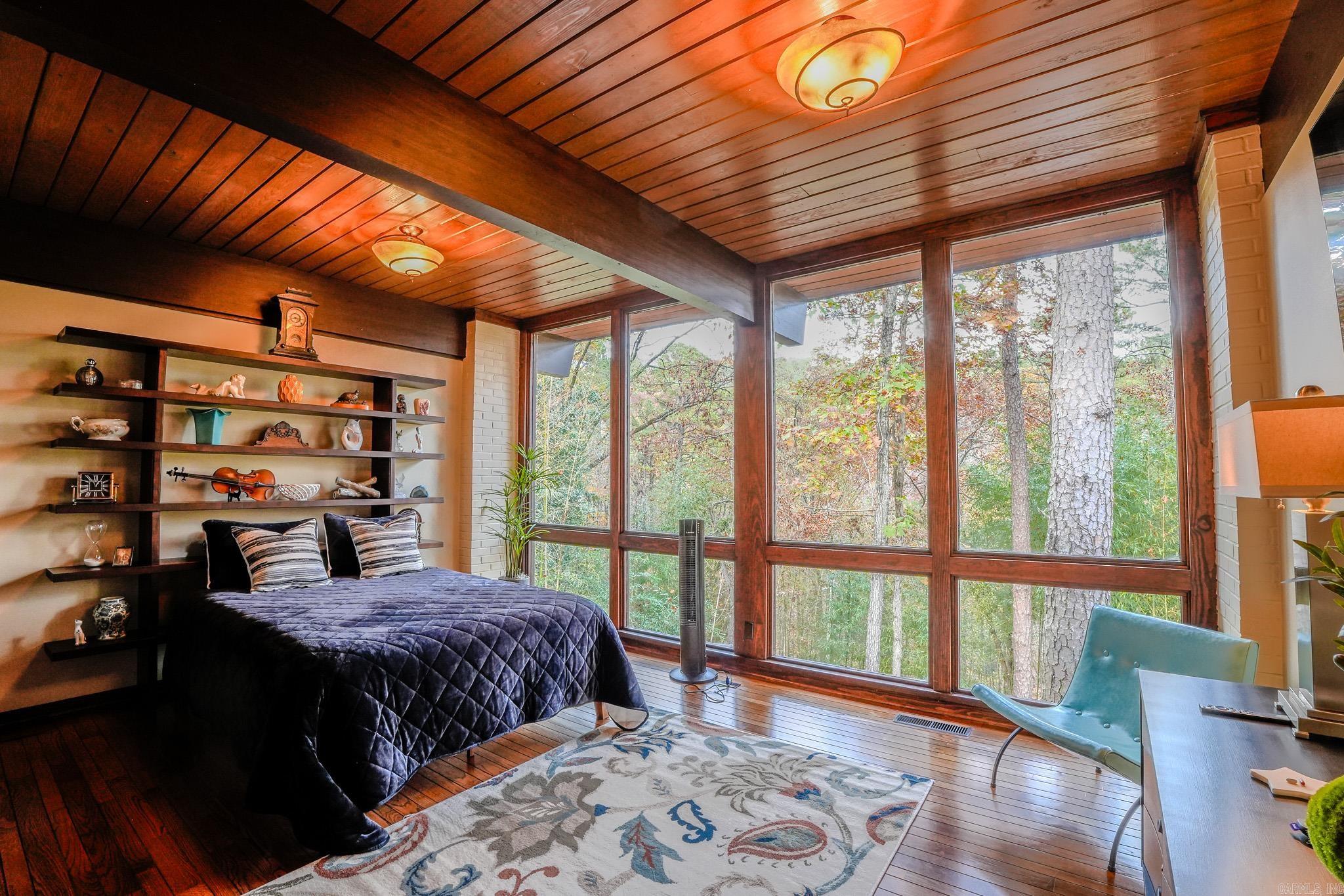 RIVER RIDGE - Residential