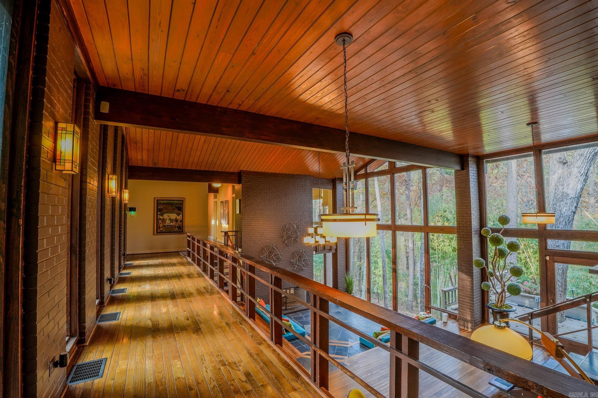 RIVER RIDGE - Residential