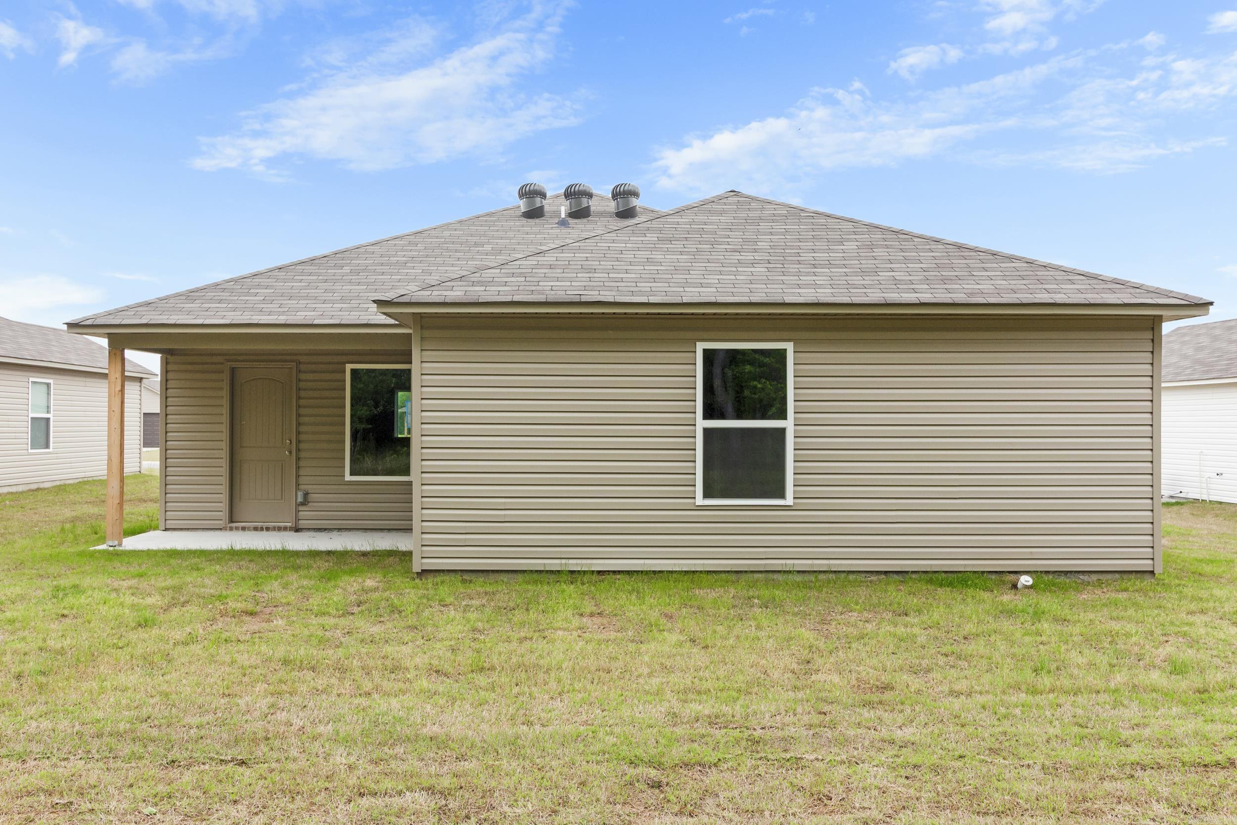 SPRINGLAKE TRAILS - Residential