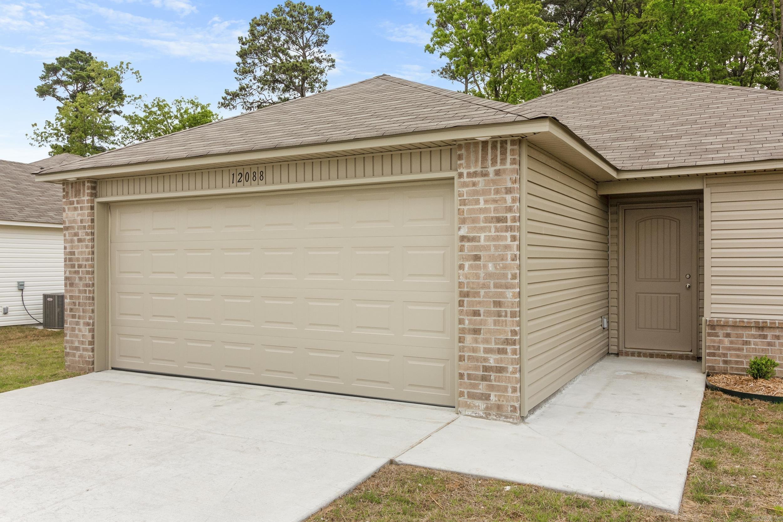 SPRINGLAKE TRAILS - Residential