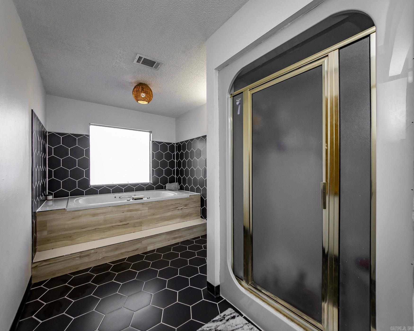 SOUTHGATE ADDITION - Residential