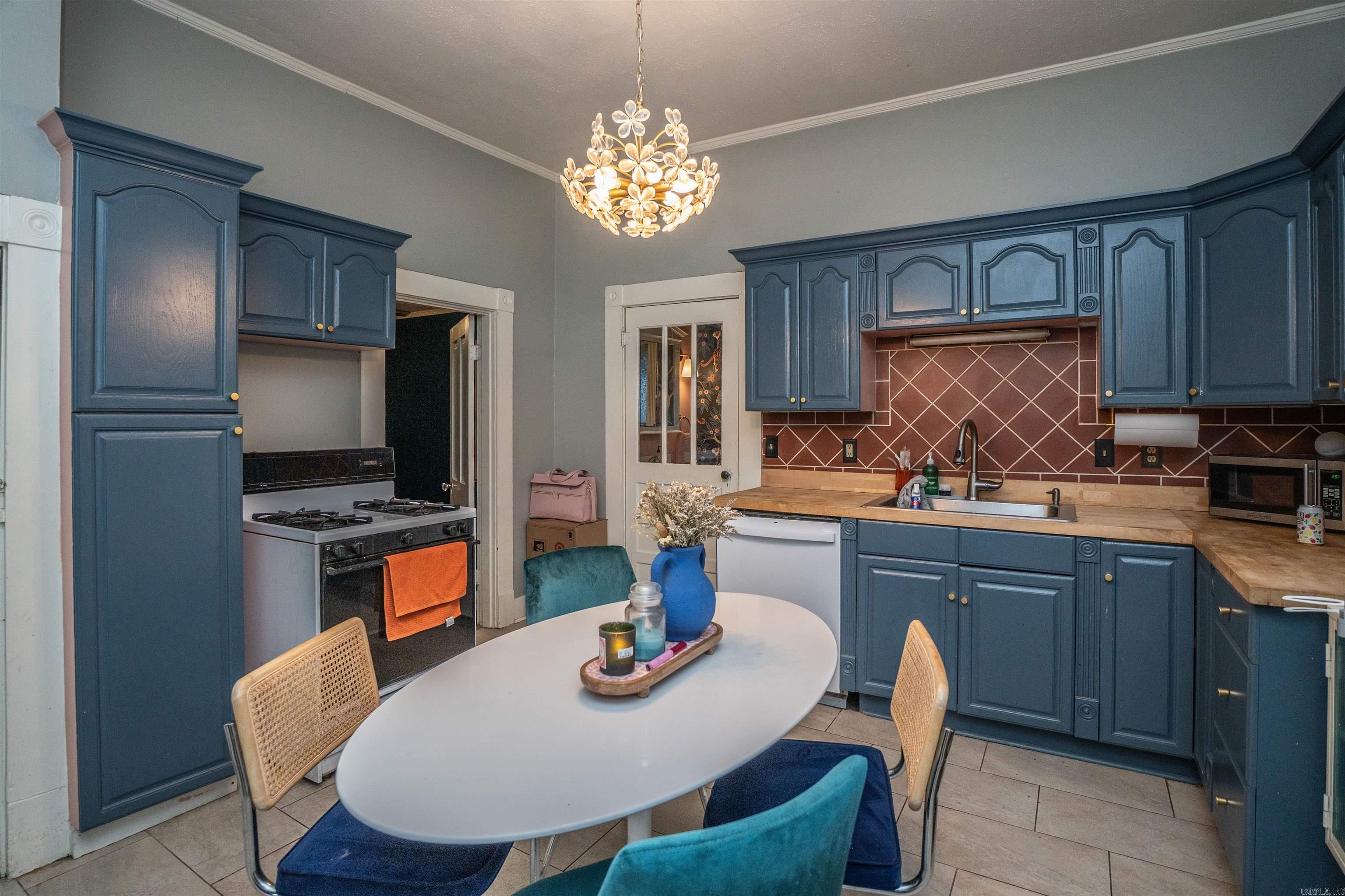 TAYLOR C H - Residential