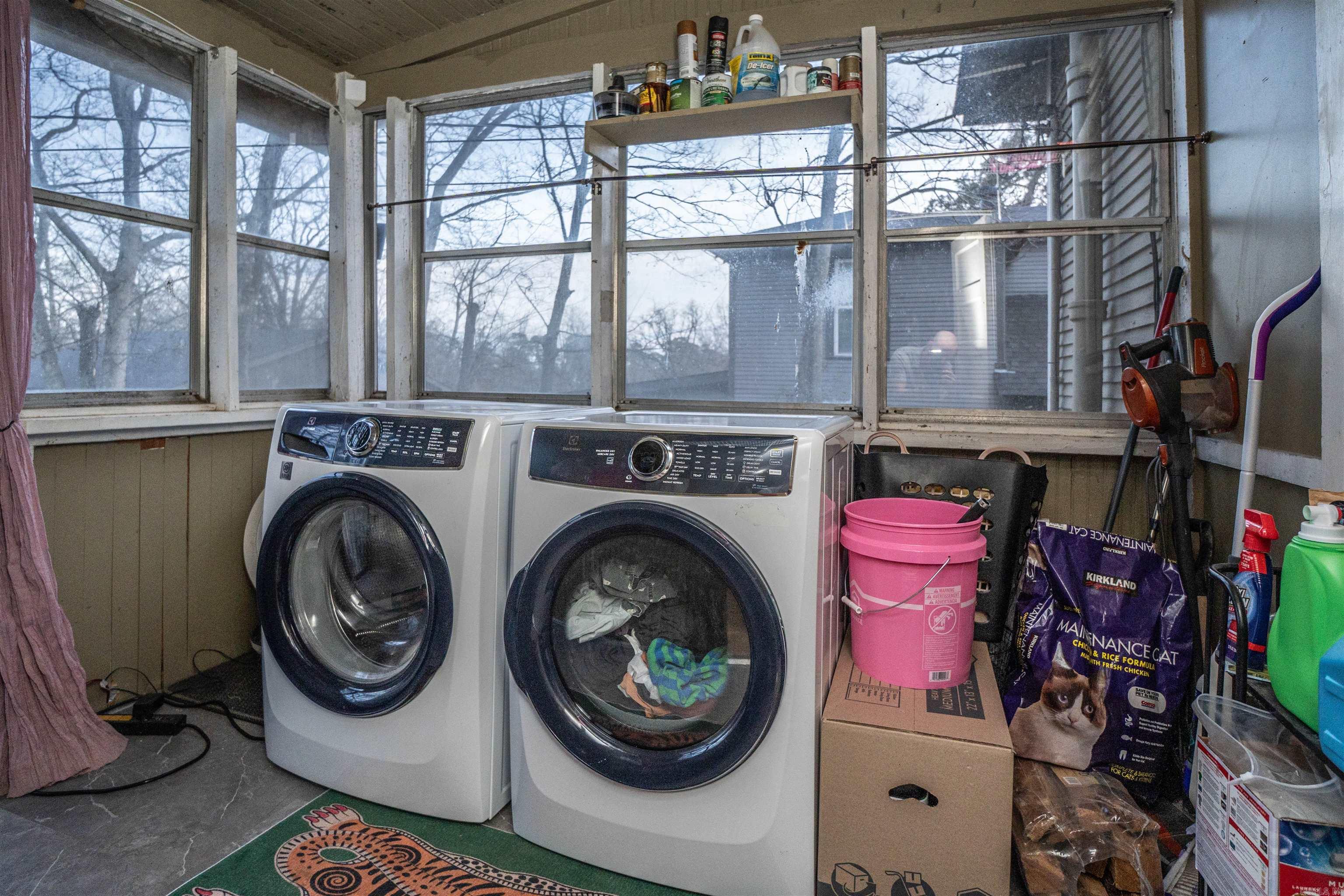 TAYLOR C H - Residential