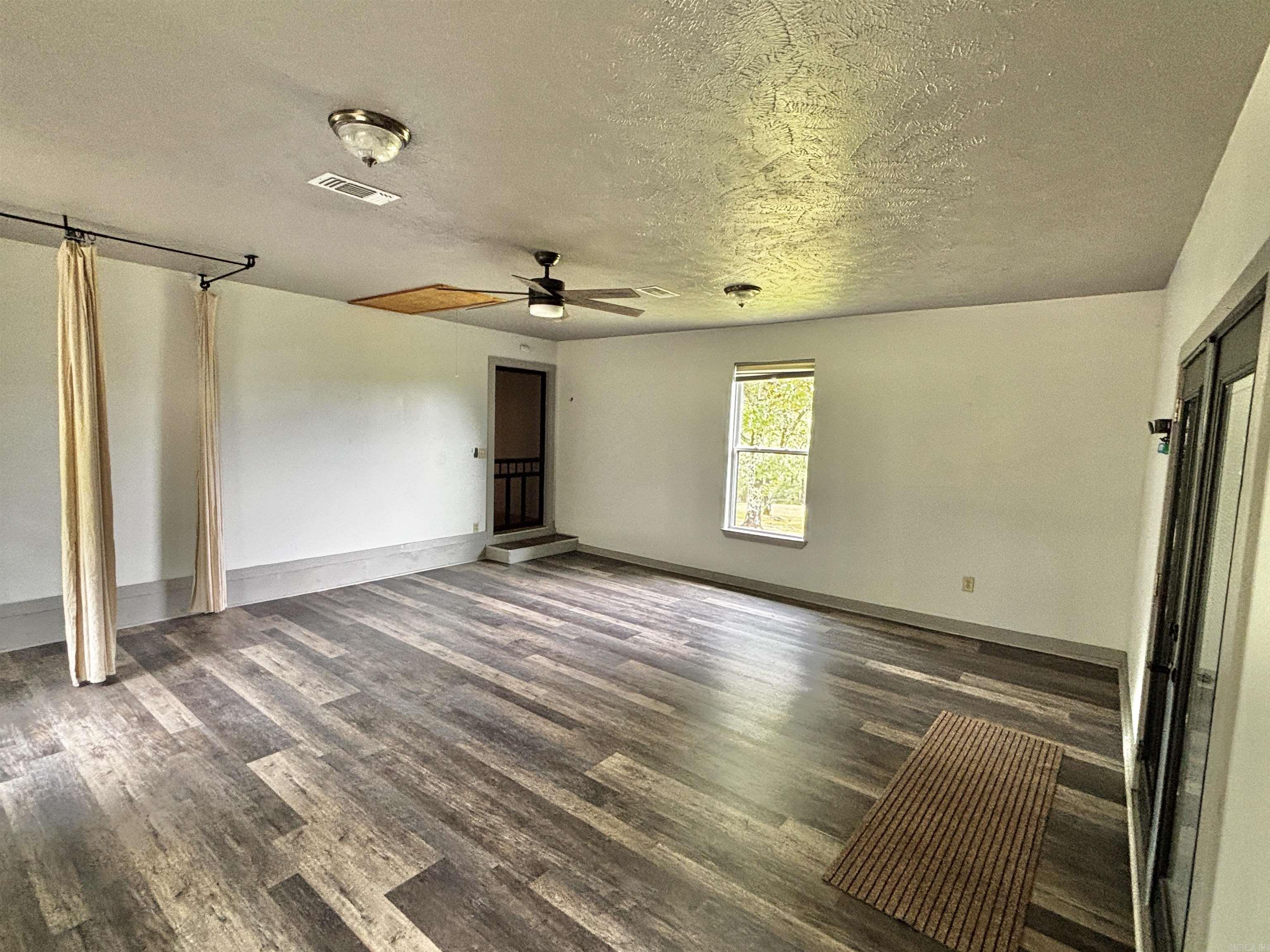 BROOKN RIDGE - Residential