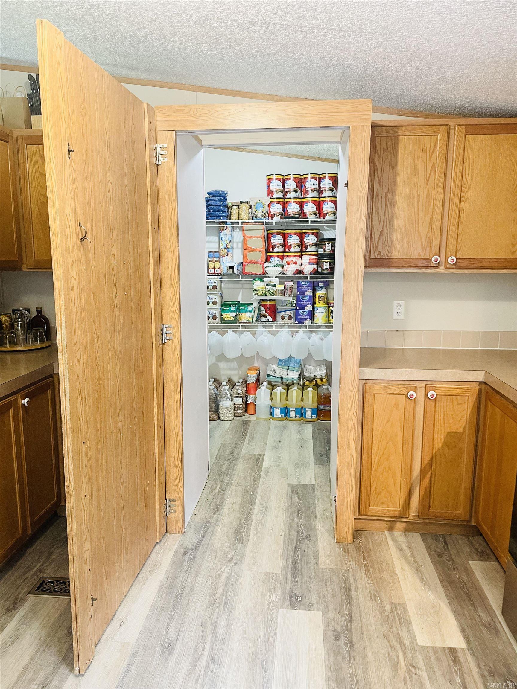 BOTKINBURG - Residential