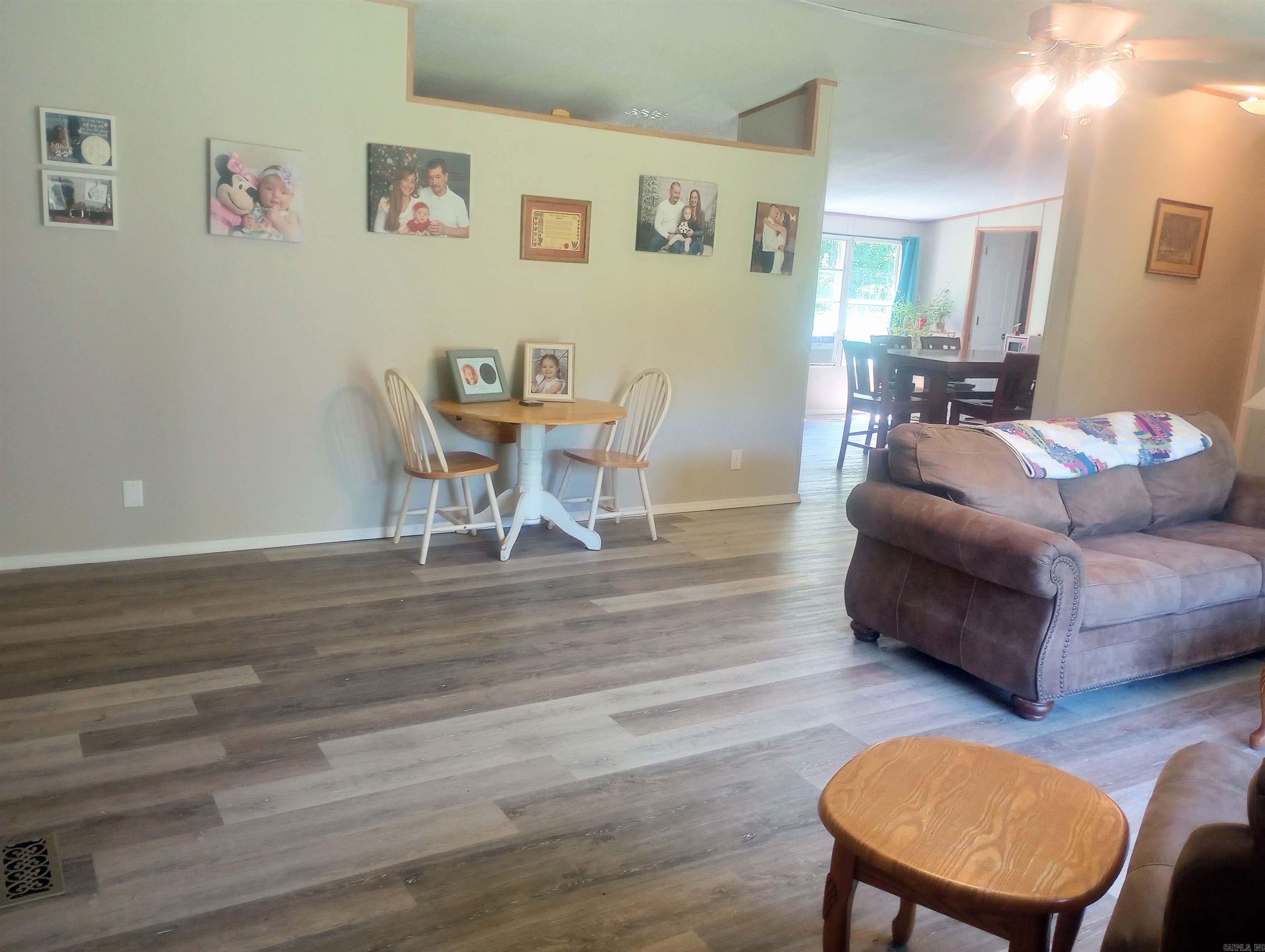 BOTKINBURG - Residential