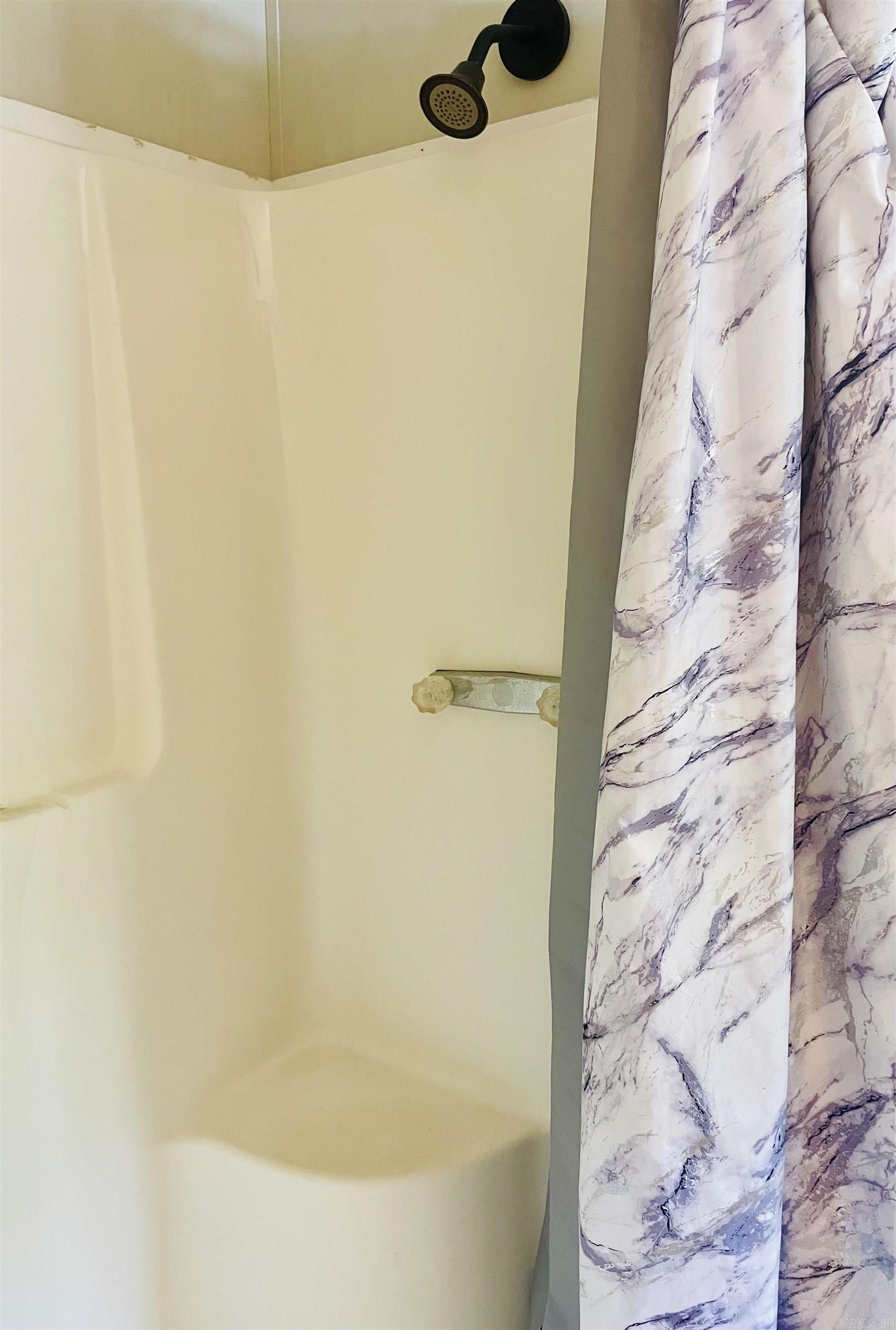 BOTKINBURG - Residential