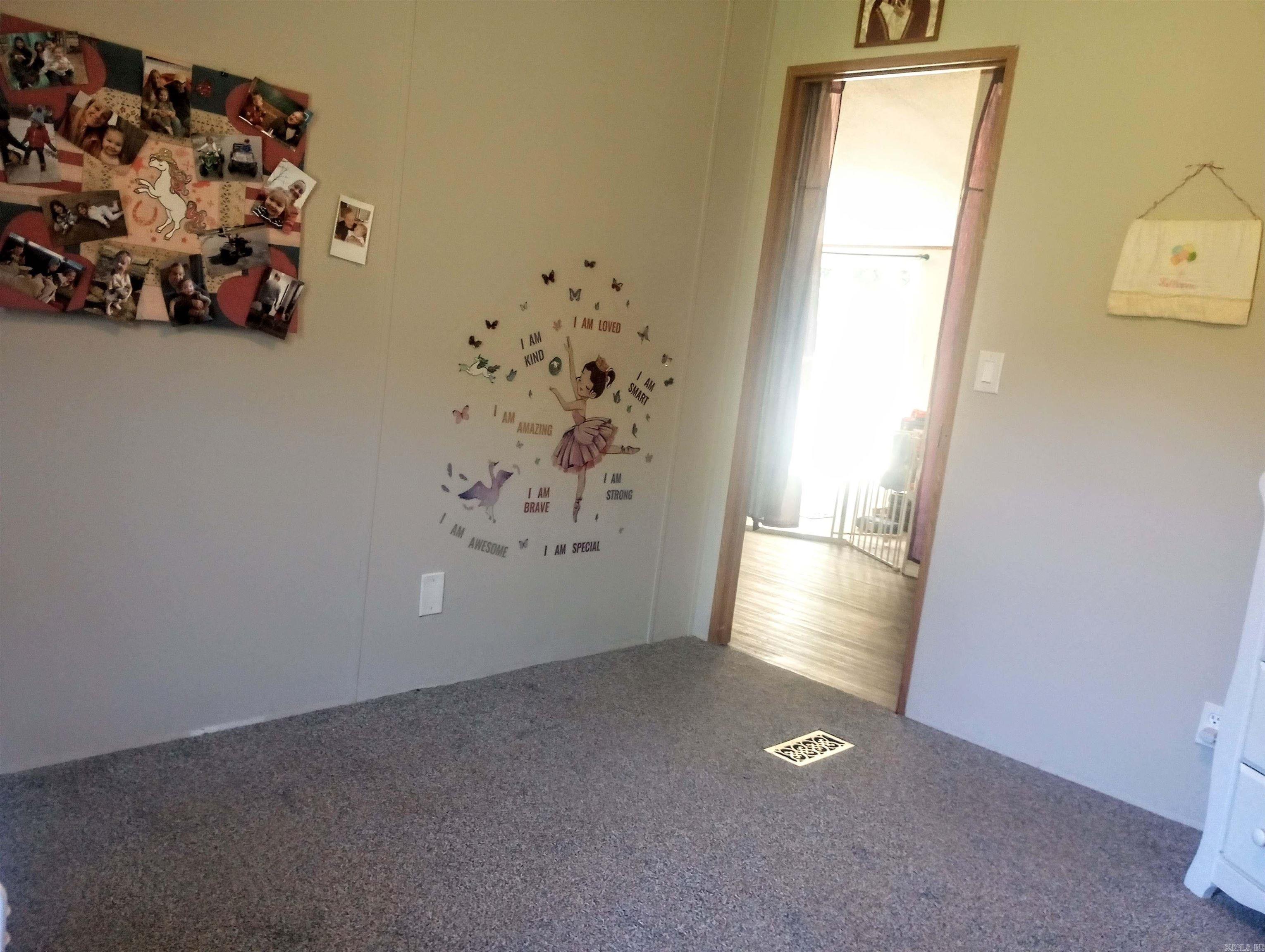 BOTKINBURG - Residential