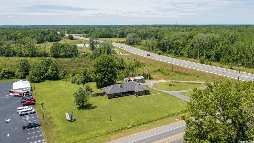 Great Commercial Property on the corner of Hwy 367(2nd st) and the new Hwy 38 bypass. This property is next to the proposed Unity Health property. Approx. 1.63 Ac. No value to the house on this property. This property is the perfect location for a restaurant, gas station or anything that would require a great traffic count.