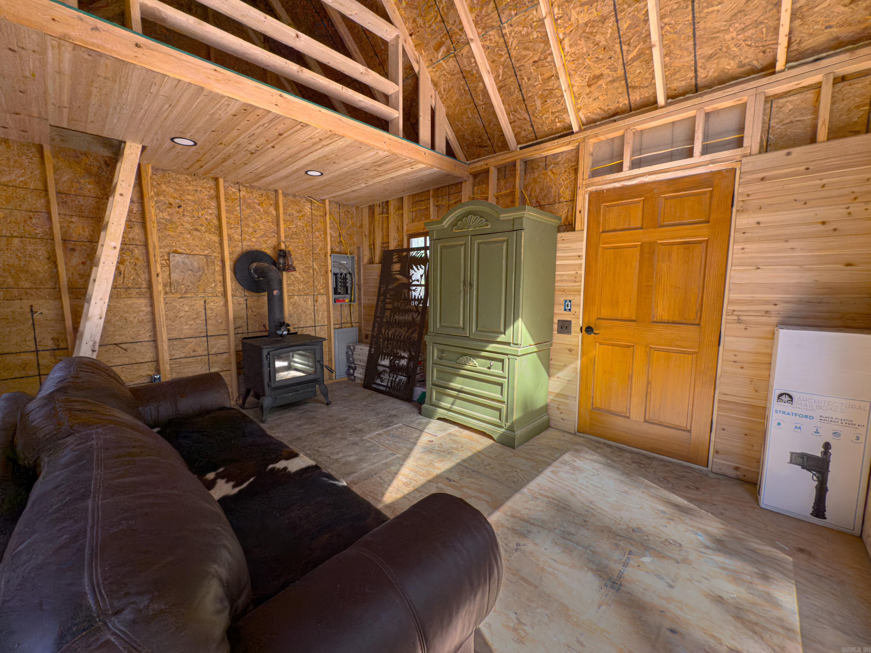 Metes & Bounds - Land