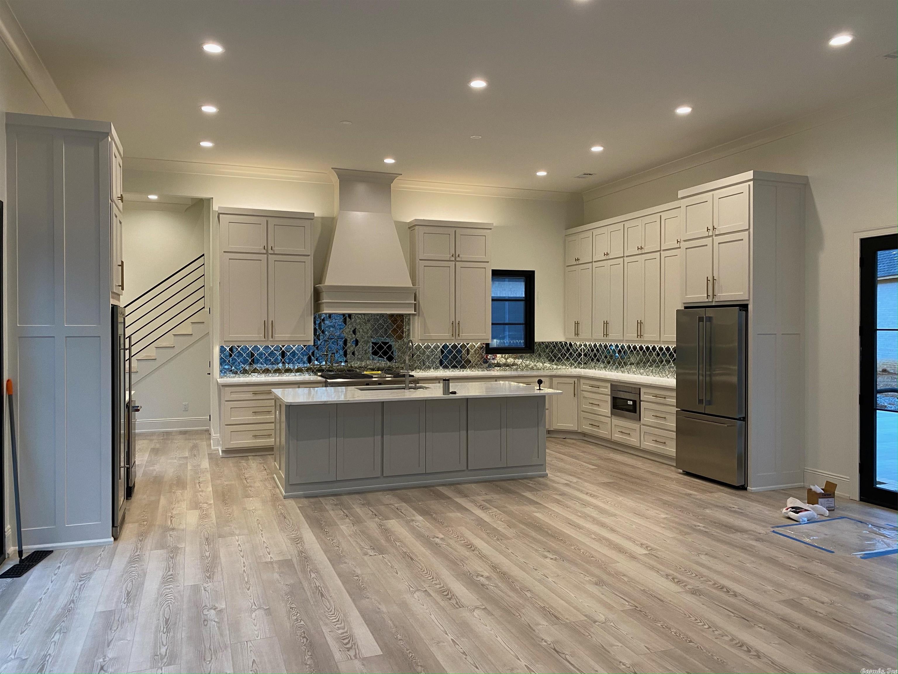 CHENAL VALLEY "FALSTONE COURT" - Residential