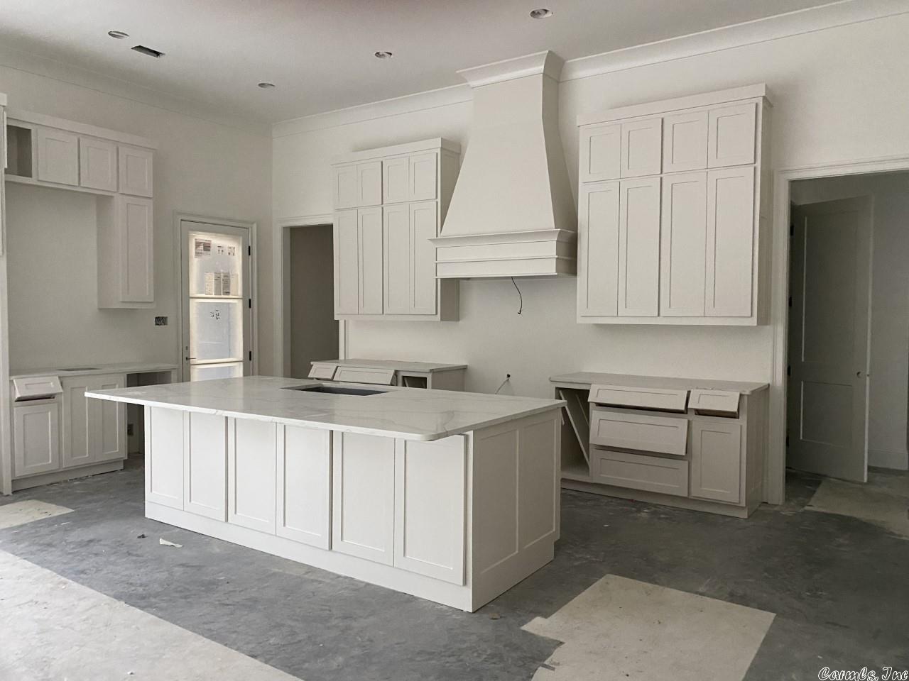 CHENAL VALLEY "FALSTONE COURT" - Residential