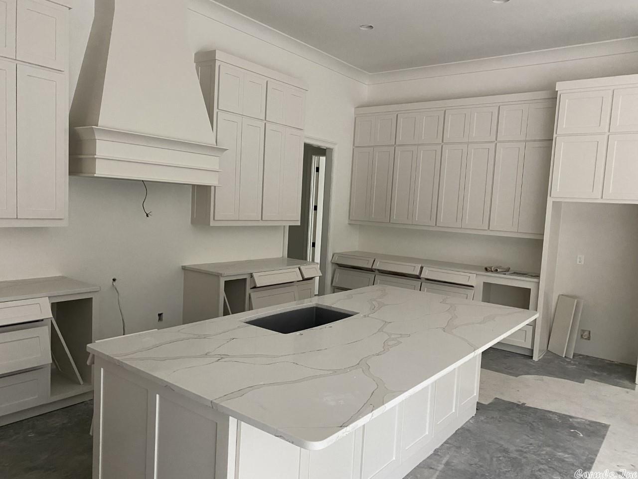 CHENAL VALLEY "FALSTONE COURT" - Residential