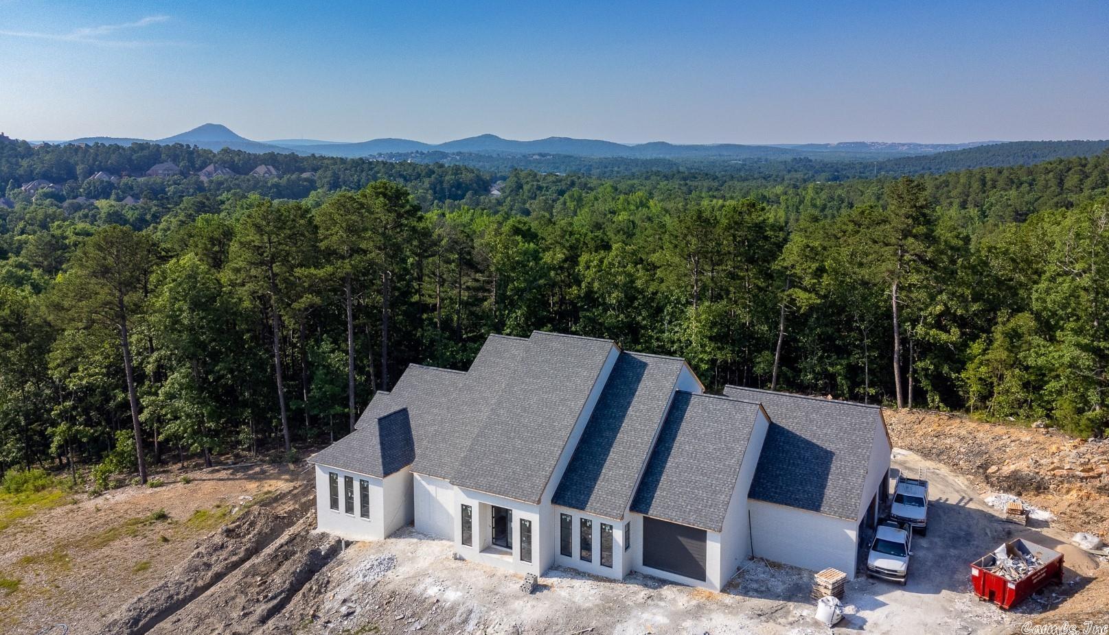 CHENAL VALLEY "FALSTONE COURT" - Residential