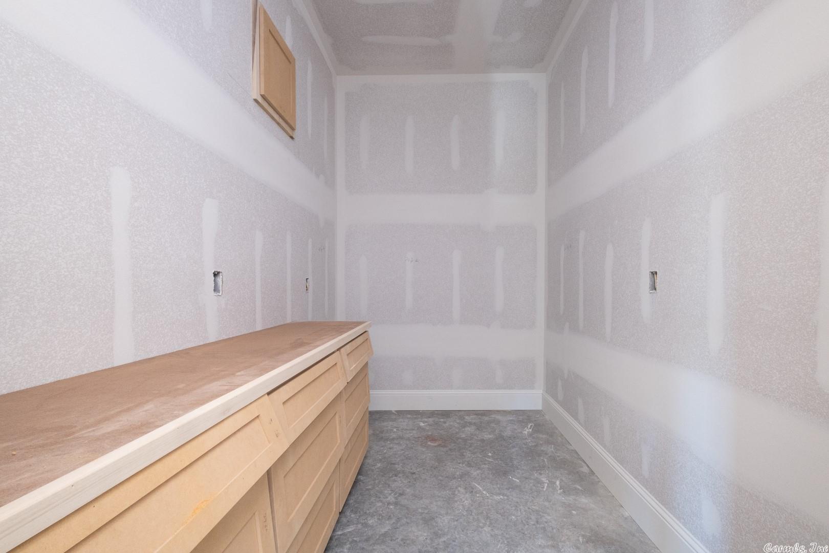 CHENAL VALLEY "FALSTONE COURT" - Residential