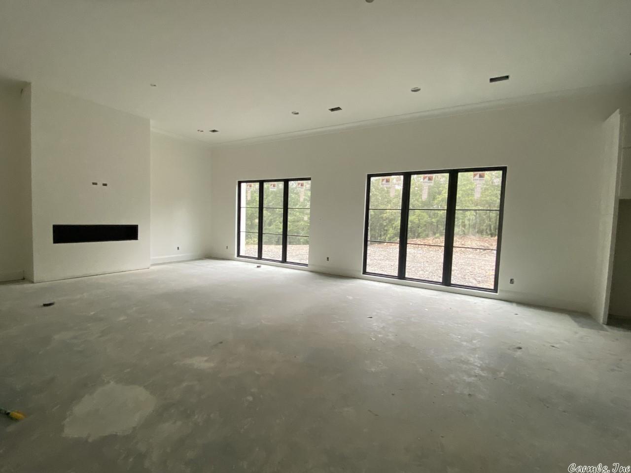 CHENAL VALLEY "FALSTONE COURT" - Residential