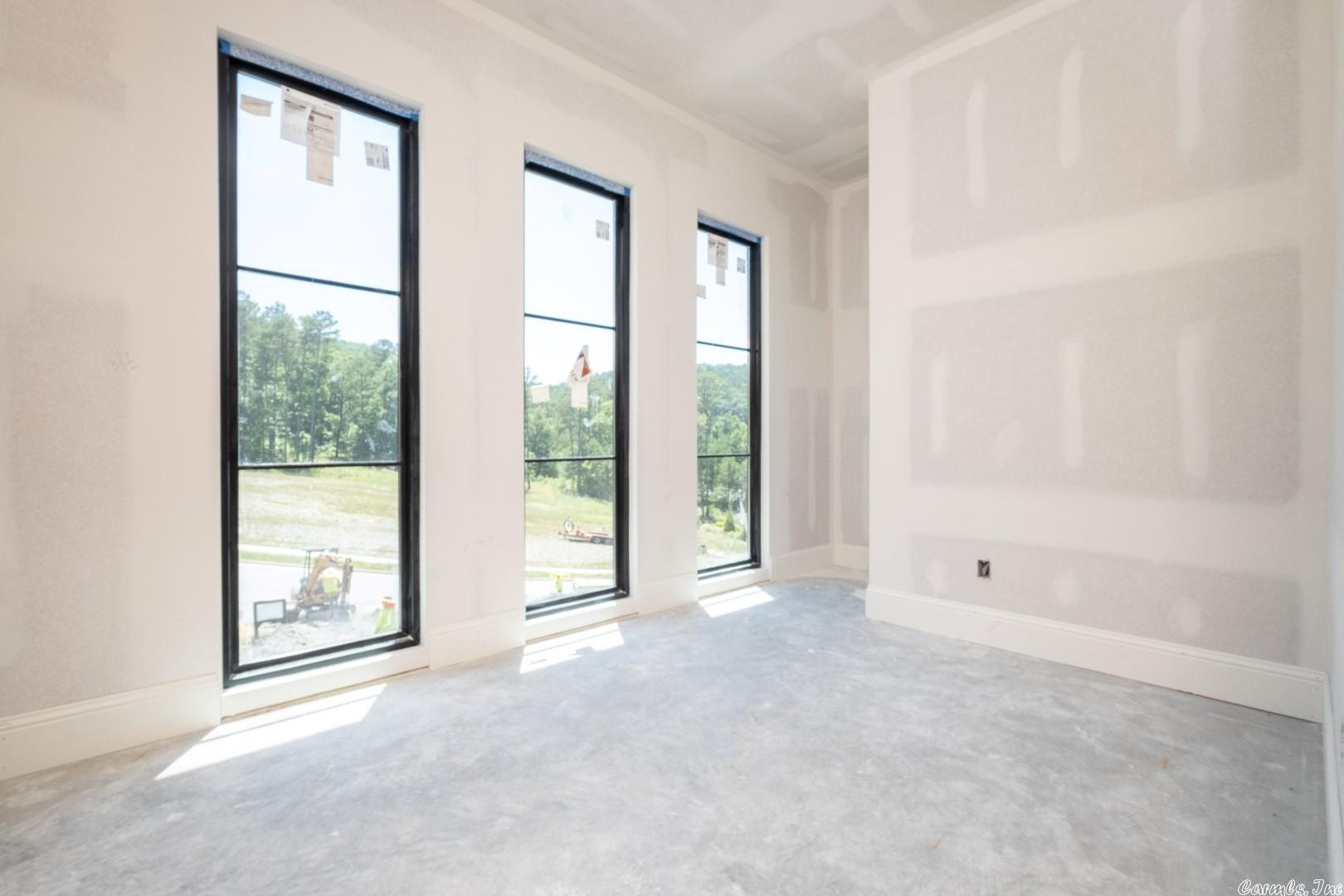 CHENAL VALLEY "FALSTONE COURT" - Residential