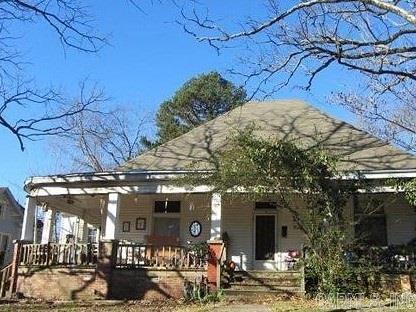 Stiffs Station - Residential Lease