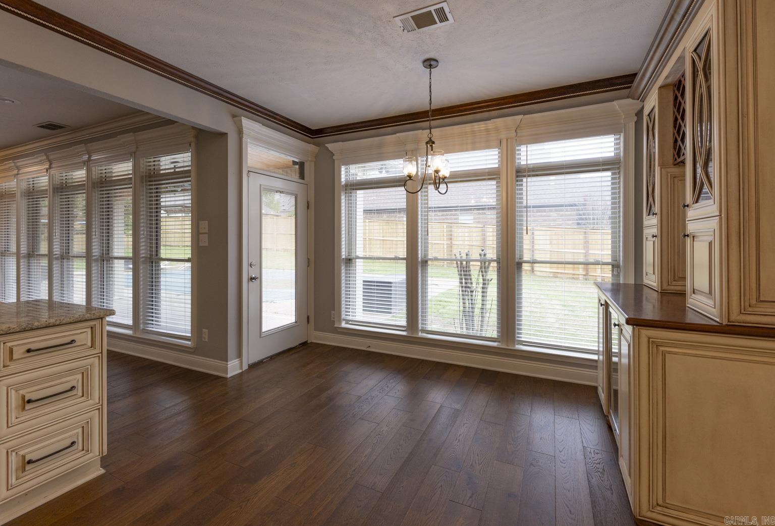 WESTPOINTE - Residential