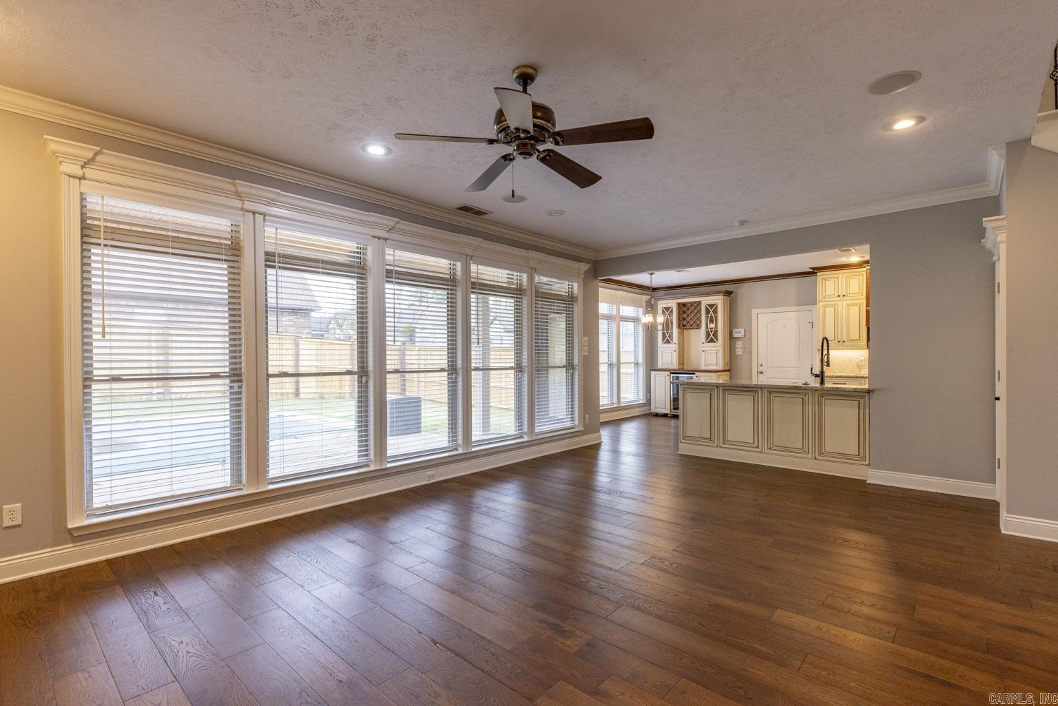 WESTPOINTE - Residential