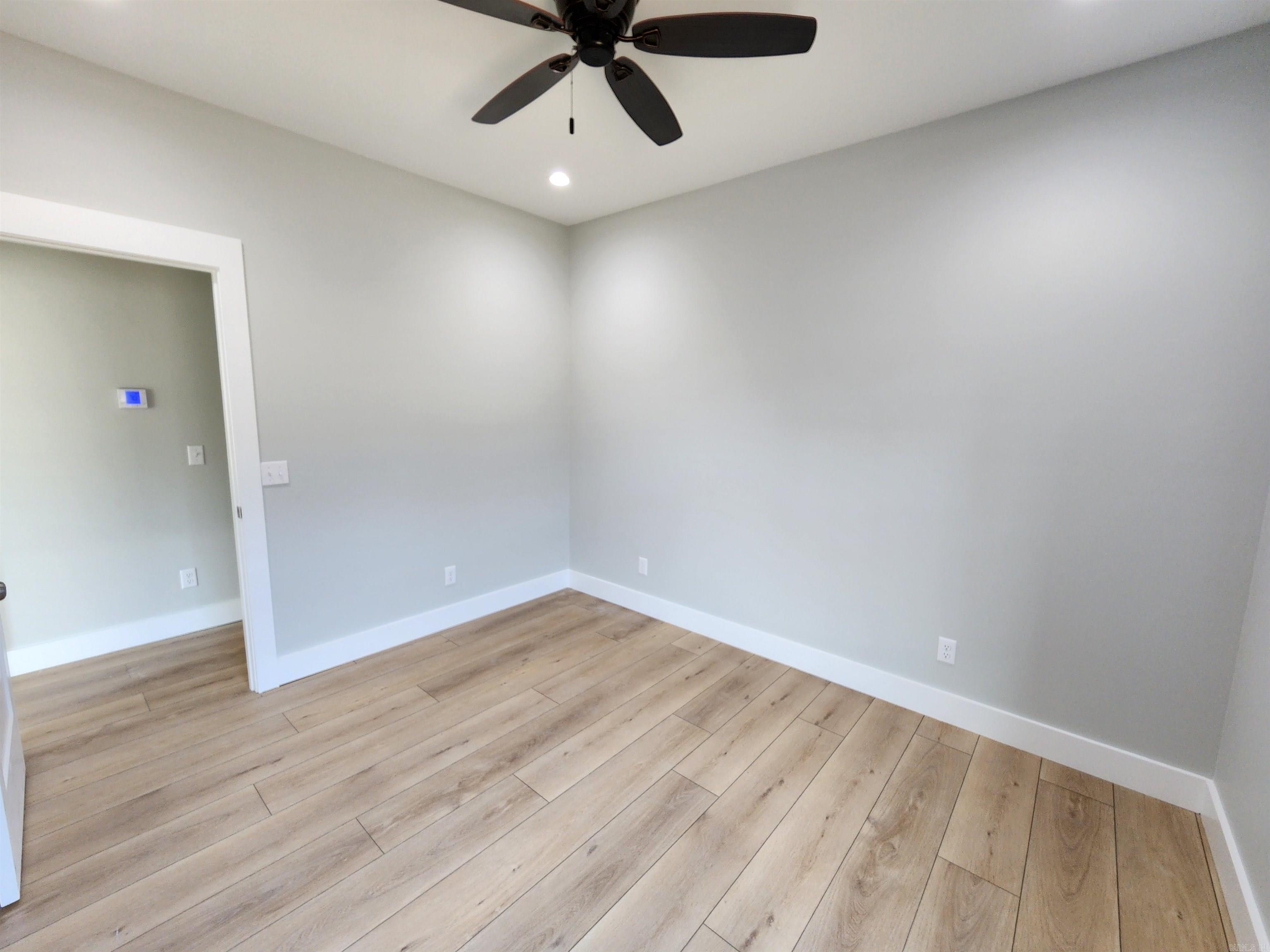 BAKER'S FIELD - Residential