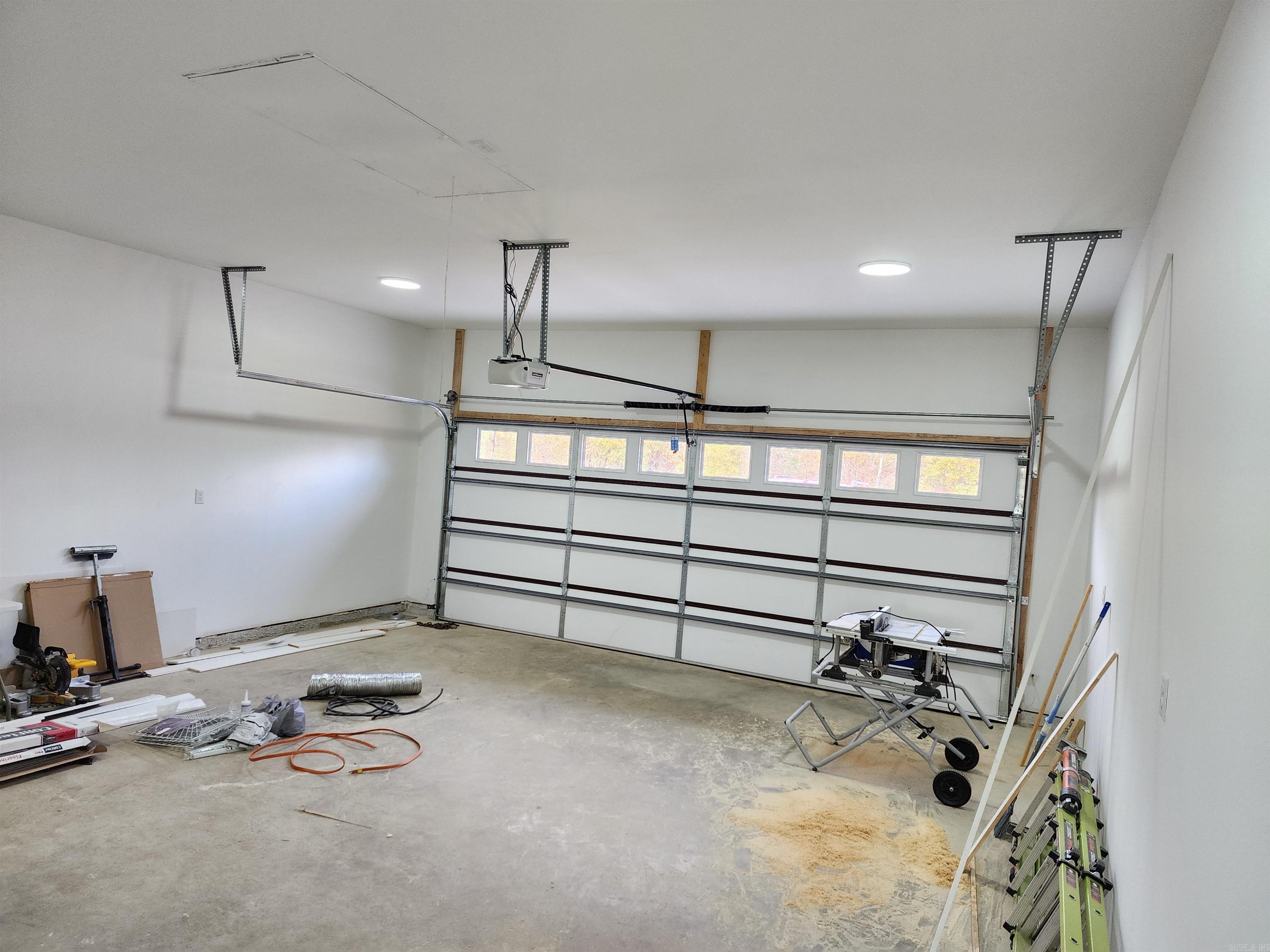 BAKER'S FIELD - Residential