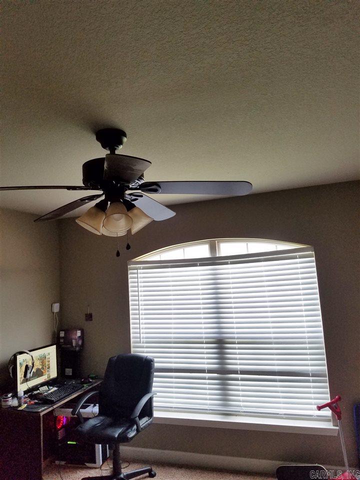 Churchill Downs - Residential Lease