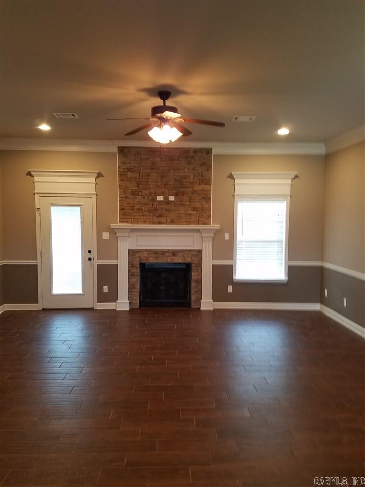 Churchill Downs - Residential Lease