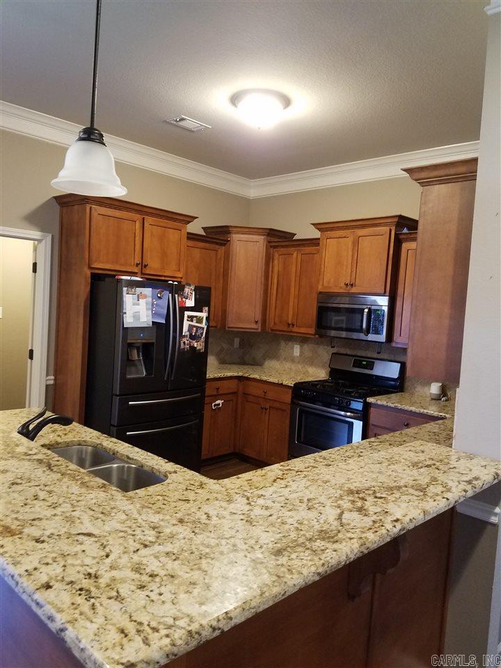 Churchill Downs - Residential Lease