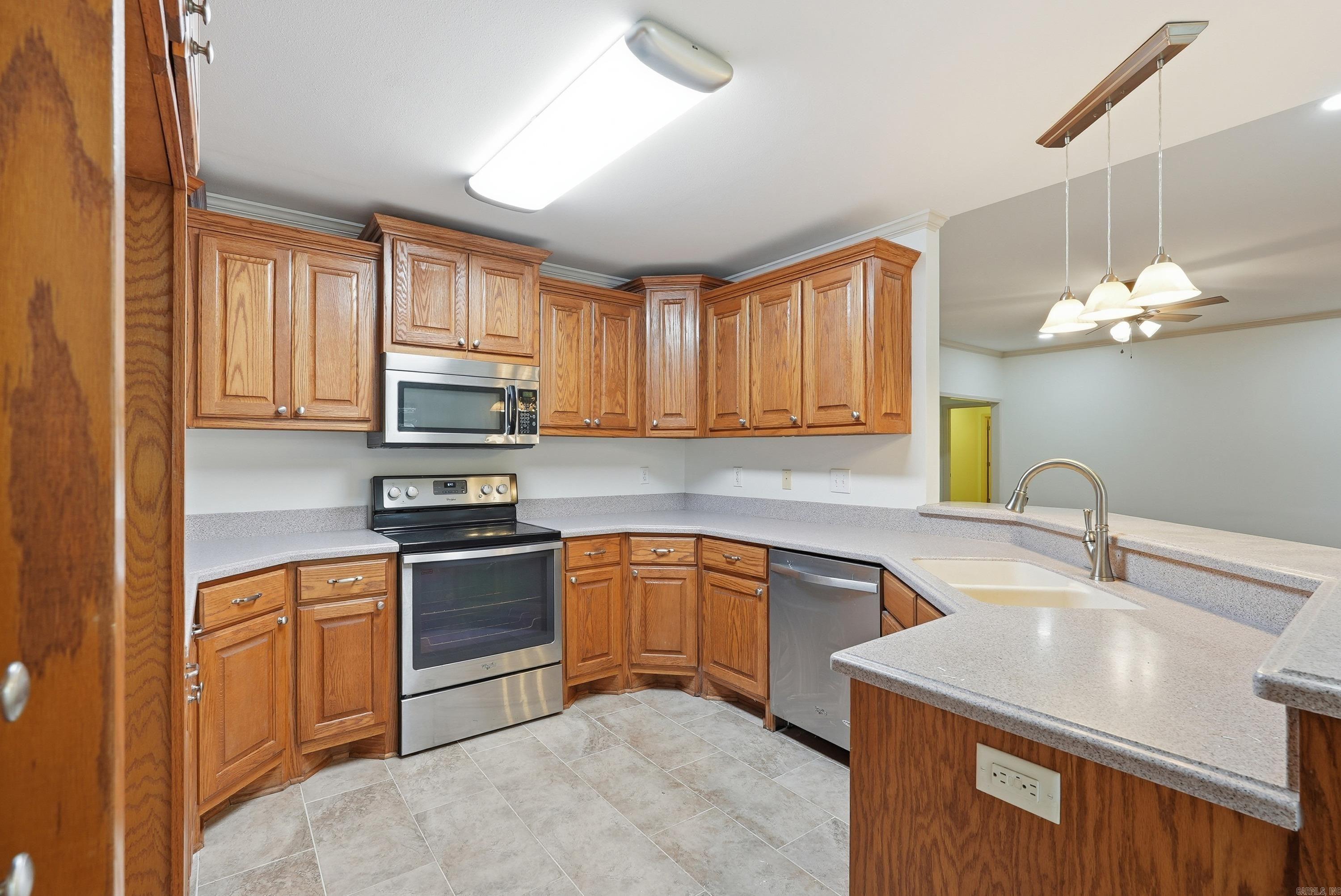 Glenn Abbey Phase I - Residential