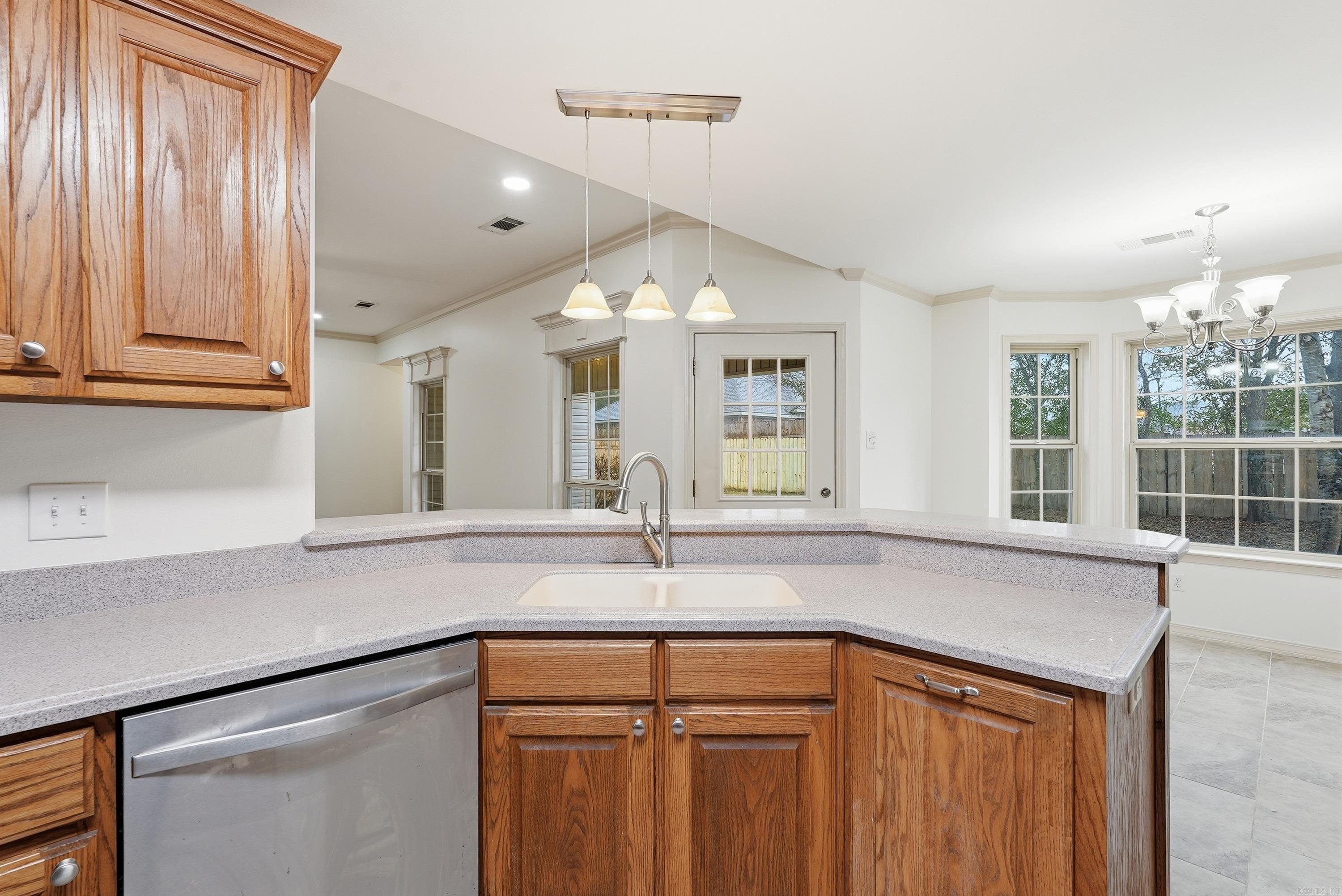 Glenn Abbey Phase I - Residential