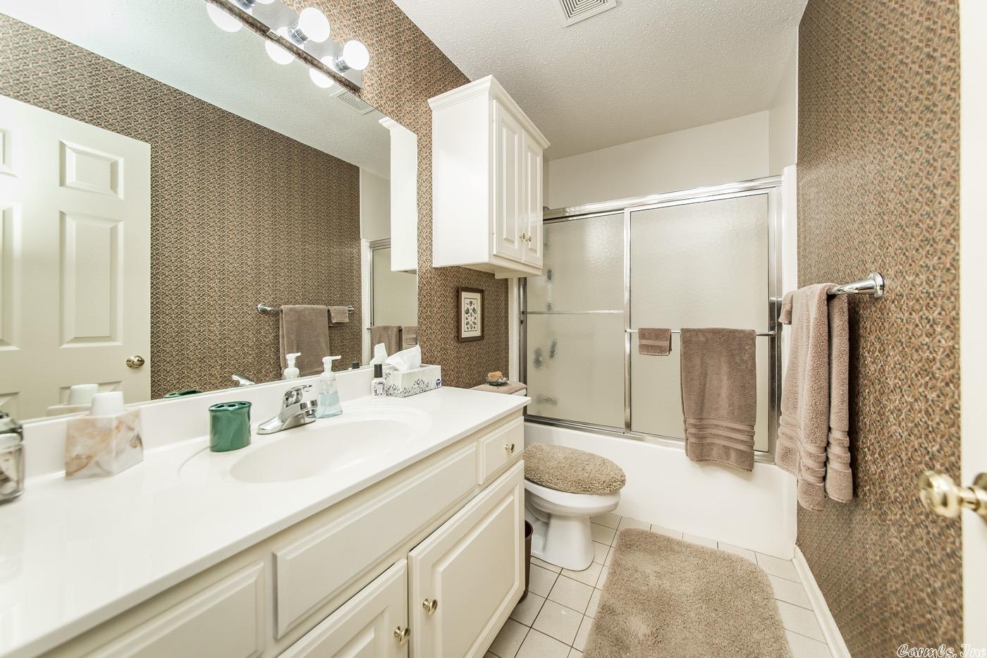 HUMMINGBIRD HOLLOW - Residential