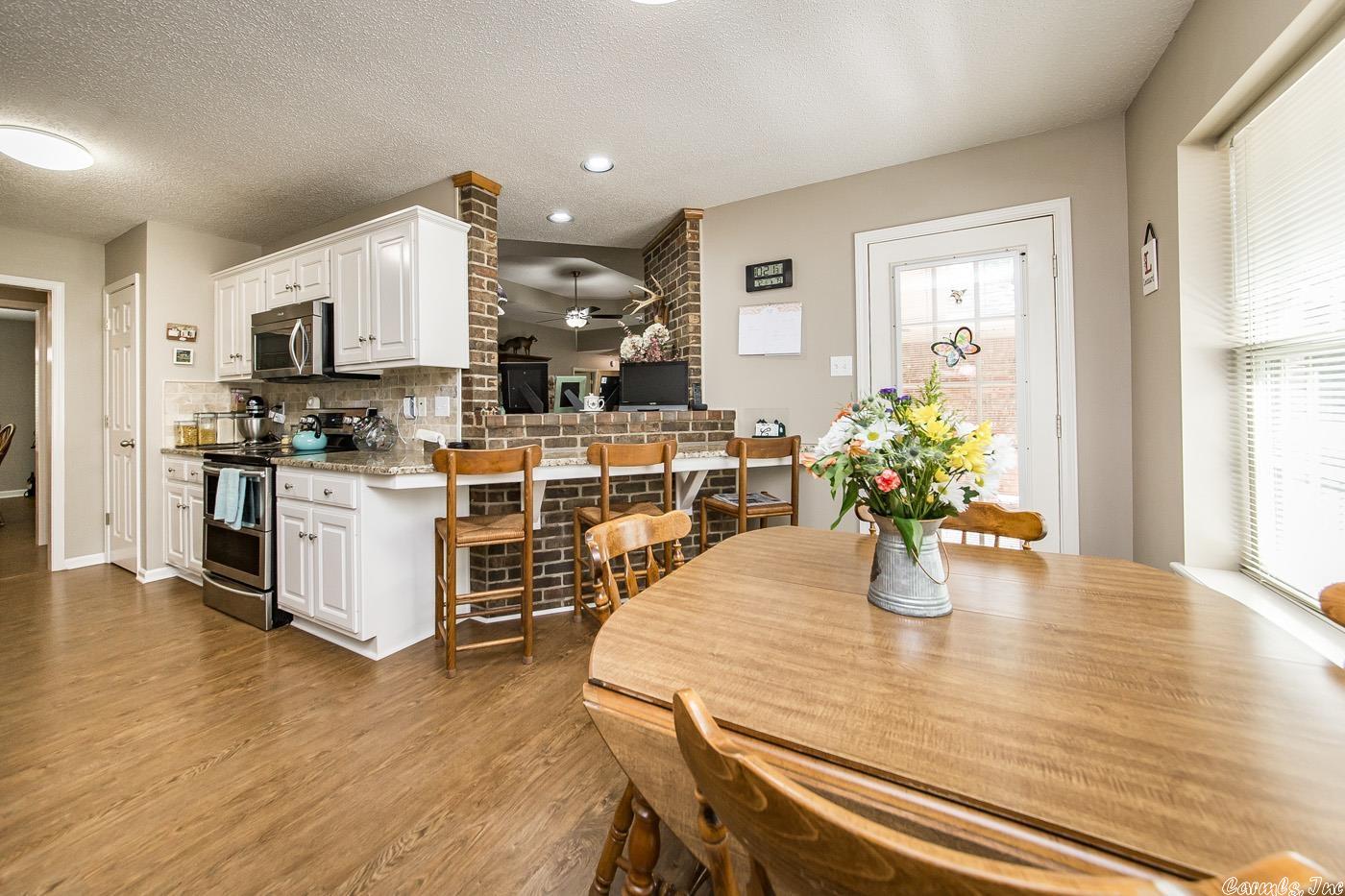 HUMMINGBIRD HOLLOW - Residential