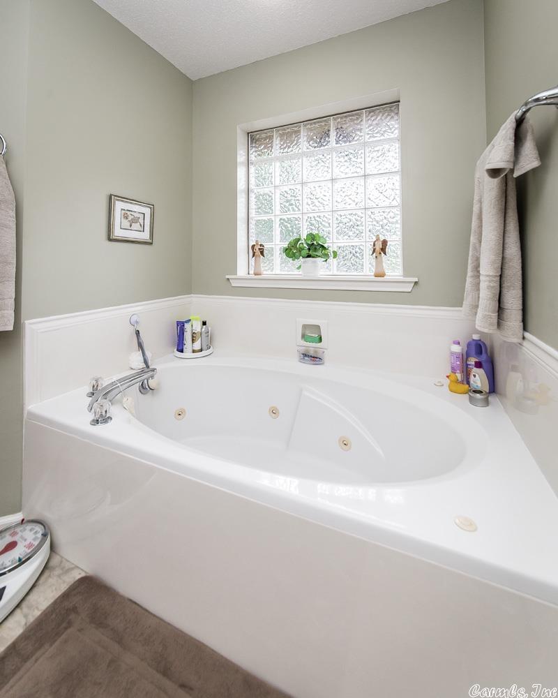 HUMMINGBIRD HOLLOW - Residential