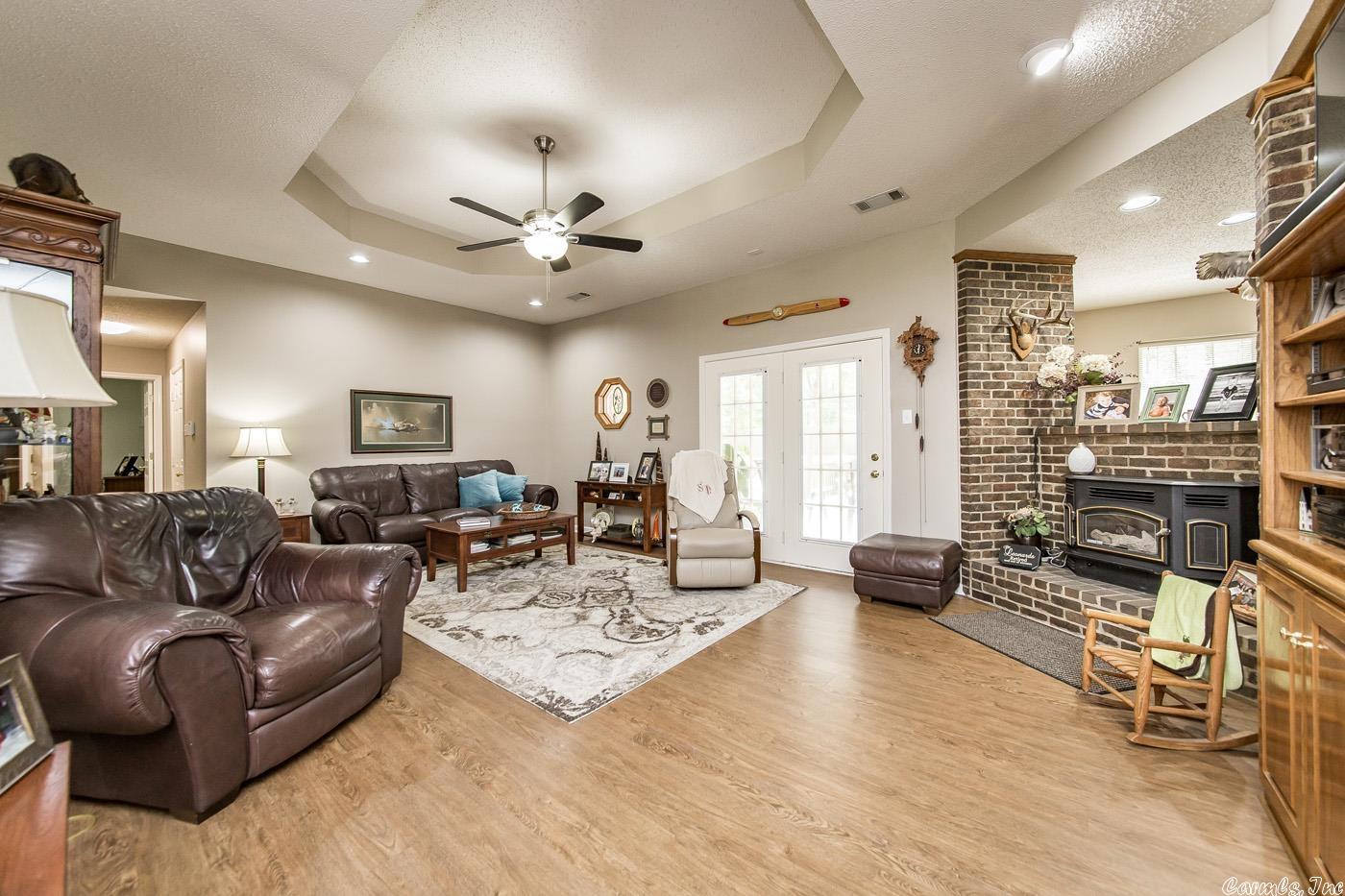 HUMMINGBIRD HOLLOW - Residential