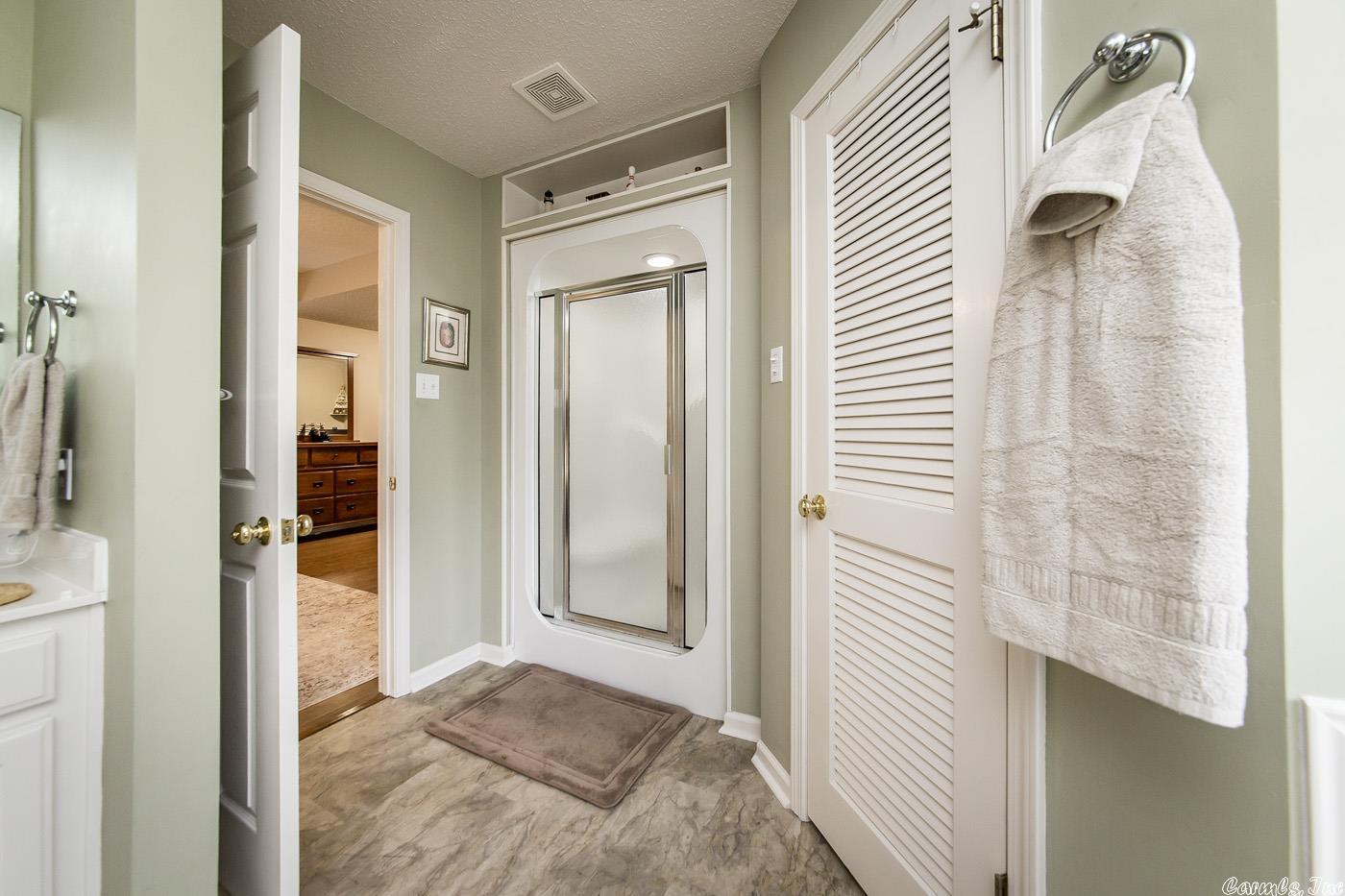 HUMMINGBIRD HOLLOW - Residential