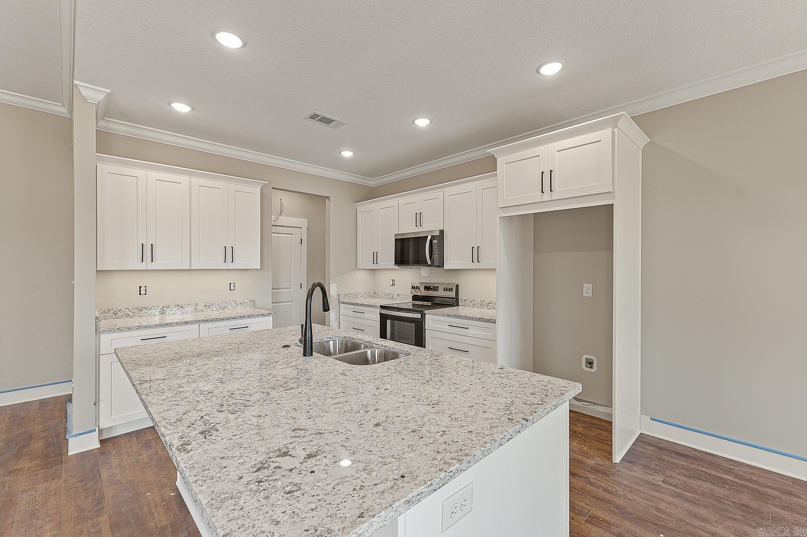 Hidden Creek I - Residential