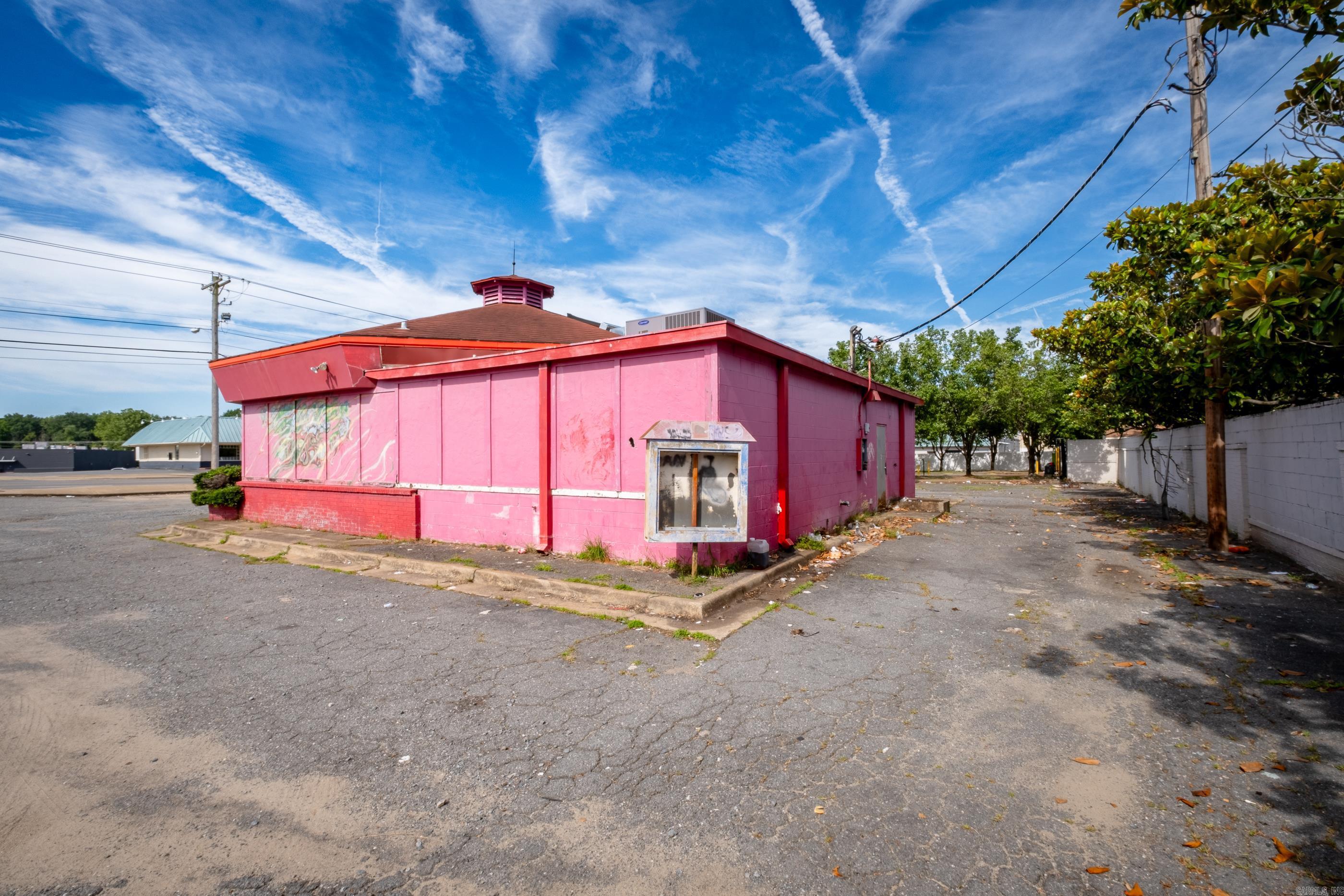 A G A REPLAT - Commercial Sale