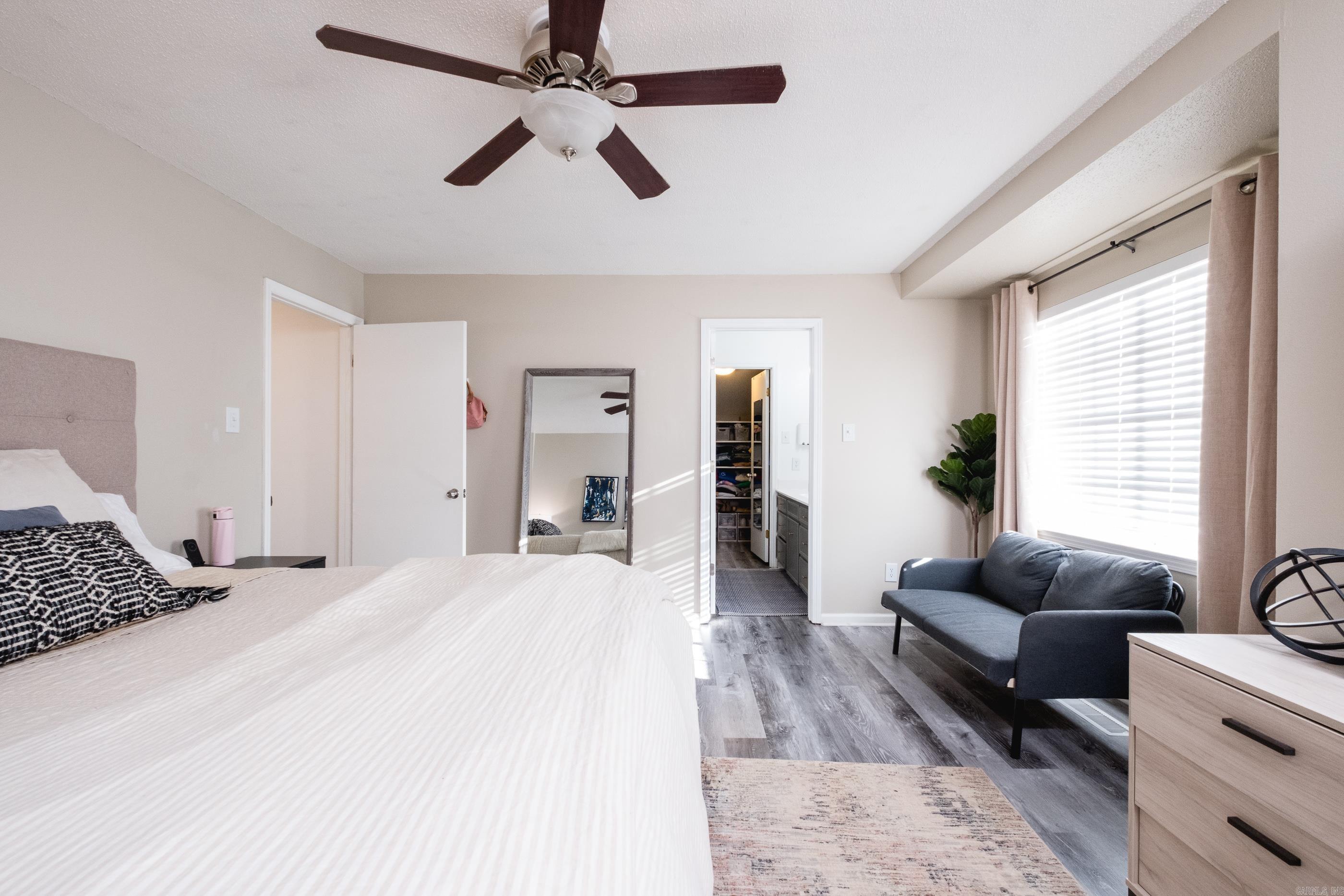 ECHO VALLEY - Residential