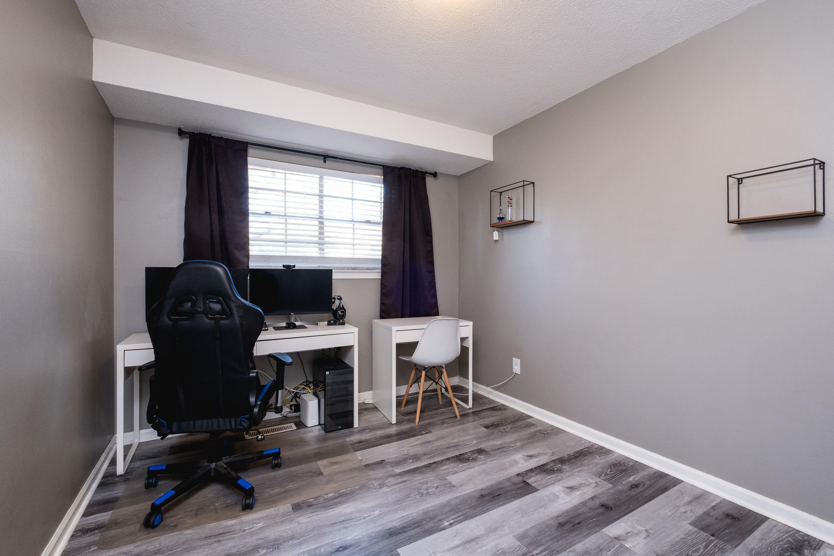 ECHO VALLEY - Residential