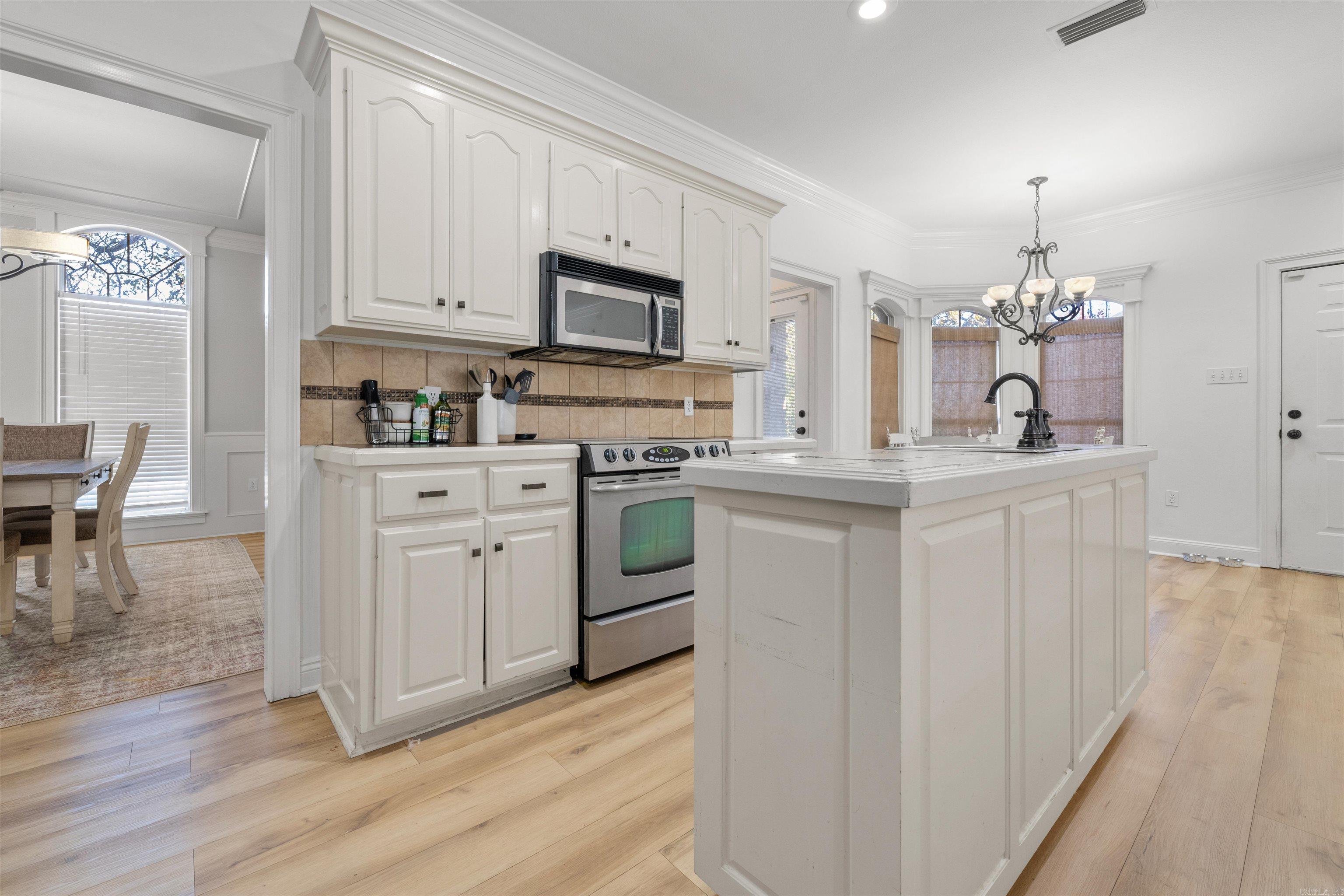 ST CHARLES PLACE - Residential