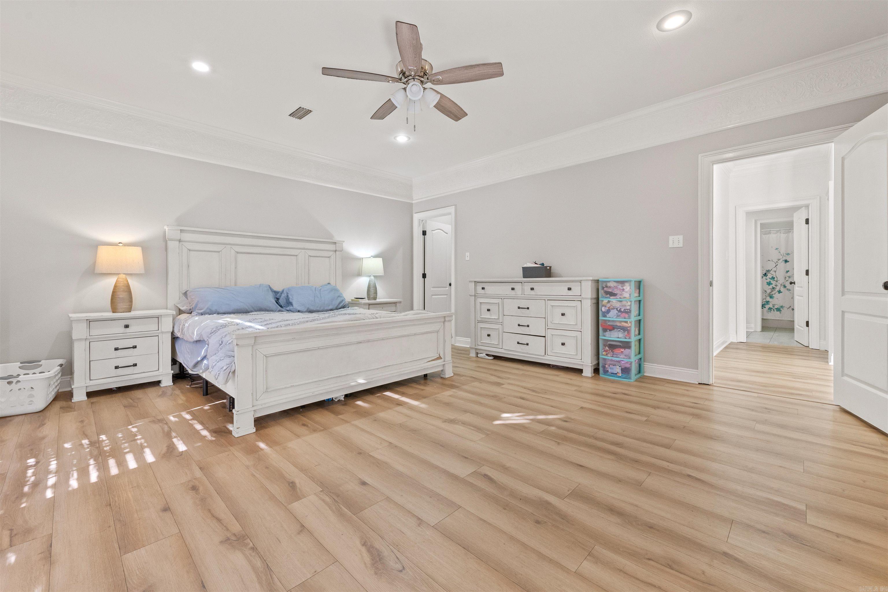 ST CHARLES PLACE - Residential