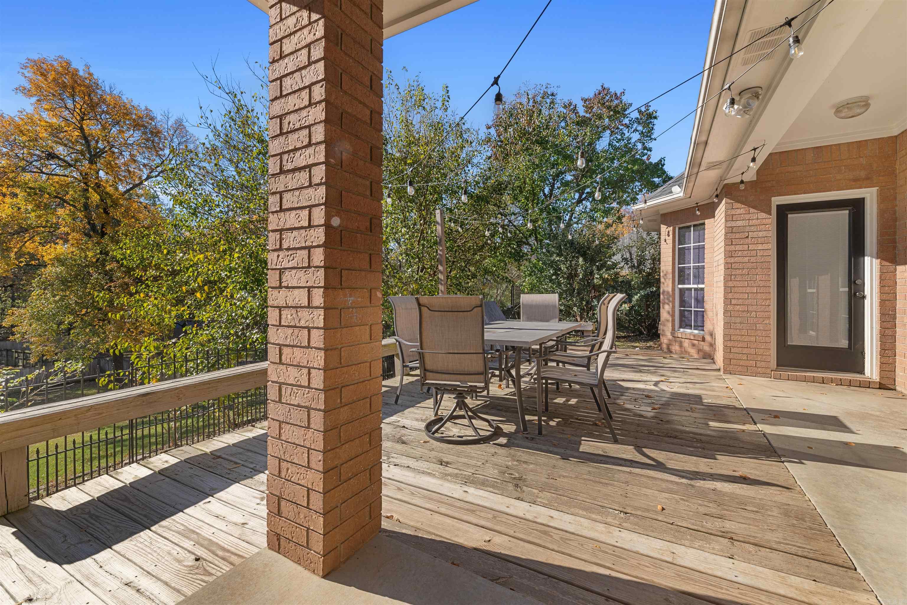 ST CHARLES PLACE - Residential