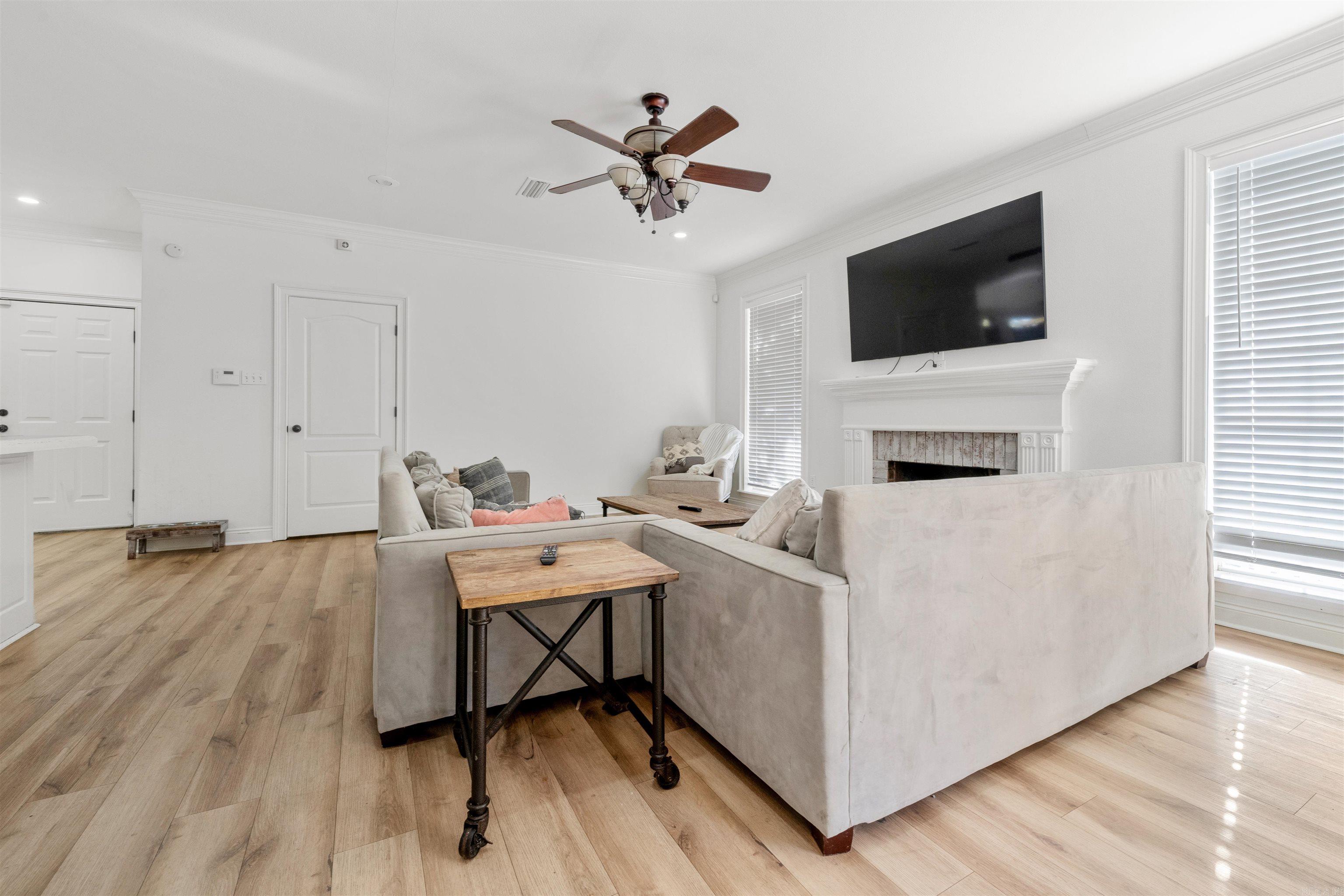 ST CHARLES PLACE - Residential