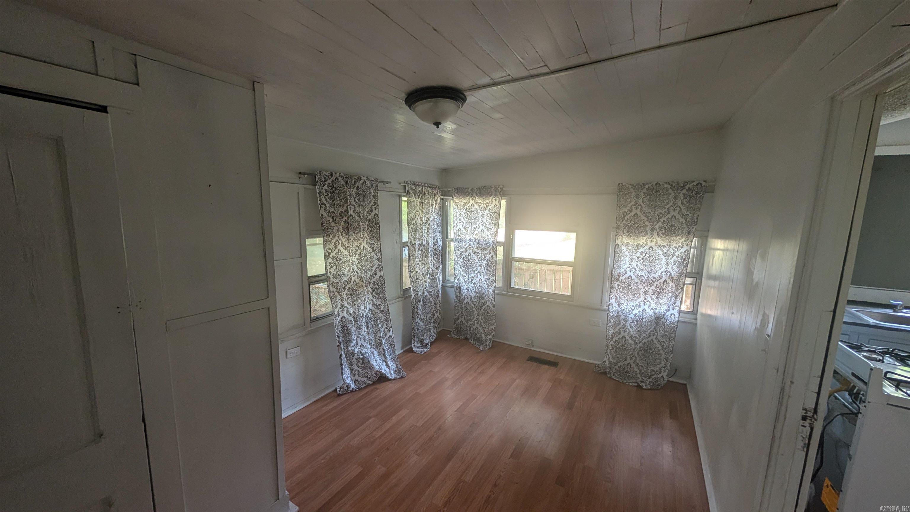 McNeil - Residential