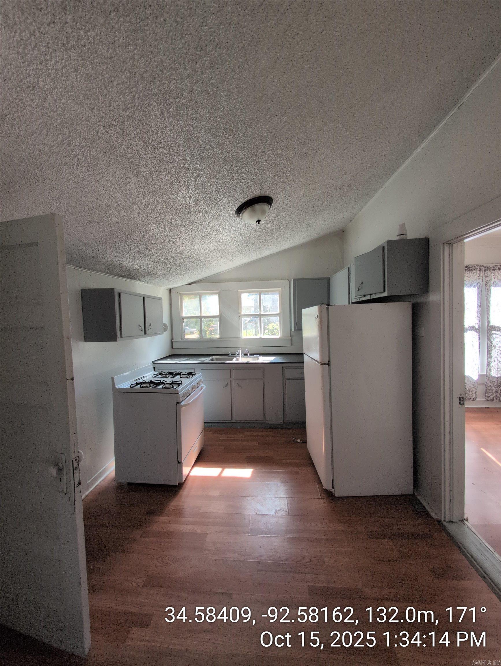 McNeil - Residential