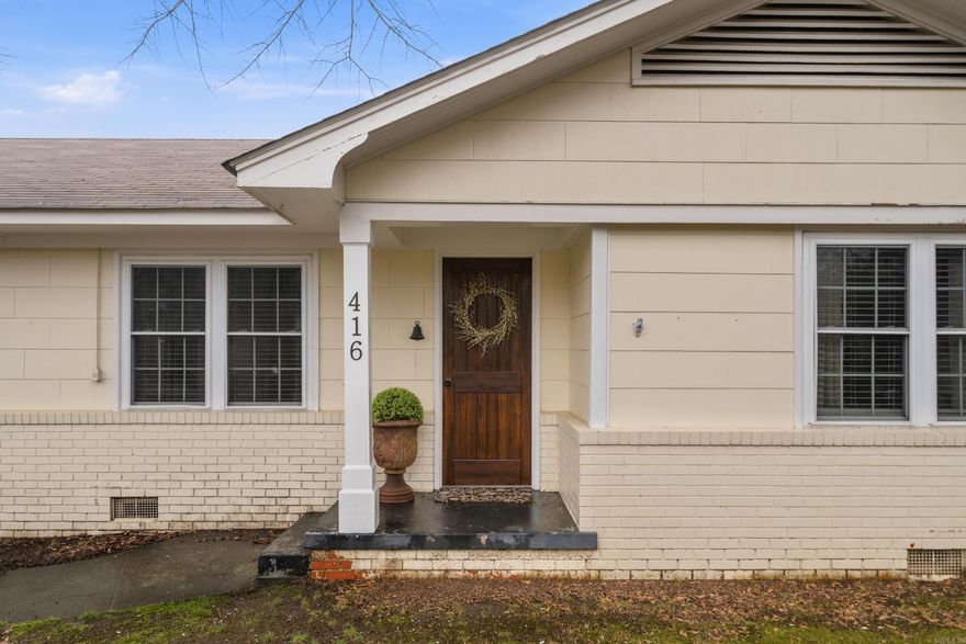 New Listing – Lakeside School District!  Check out this charming 3-bedroom, 1.5 bath home offering approximately 1,300 sq ft of comfortable living space in a super convenient location!  Features include: • Spacious living area with great natural light • 3 comfortable bedrooms • 1 full bath + 1 half bath for added convenience • Fenced-in backyard – perfect for pets, kids, or relaxing outdoors • Storage shed for tools, lawn equipment, or extra storage • Located in the highly desirable Lakeside School District  This home offers the perfect combination of comfort, convenience, and value. Whether you're a first-time buyer, downsizing, or looking for a rental investment property, this one is worth a look!  Conveniently located near shopping, dining, and everyday essentials. Message for more details or to schedule a showing!