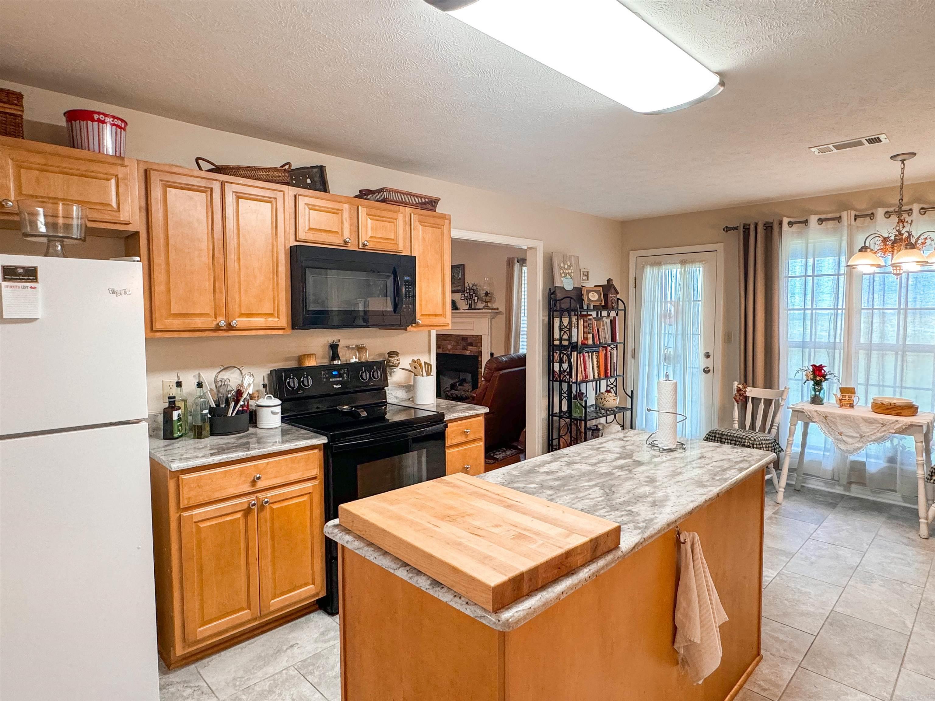 FIELDPOINTE ADD - Residential
